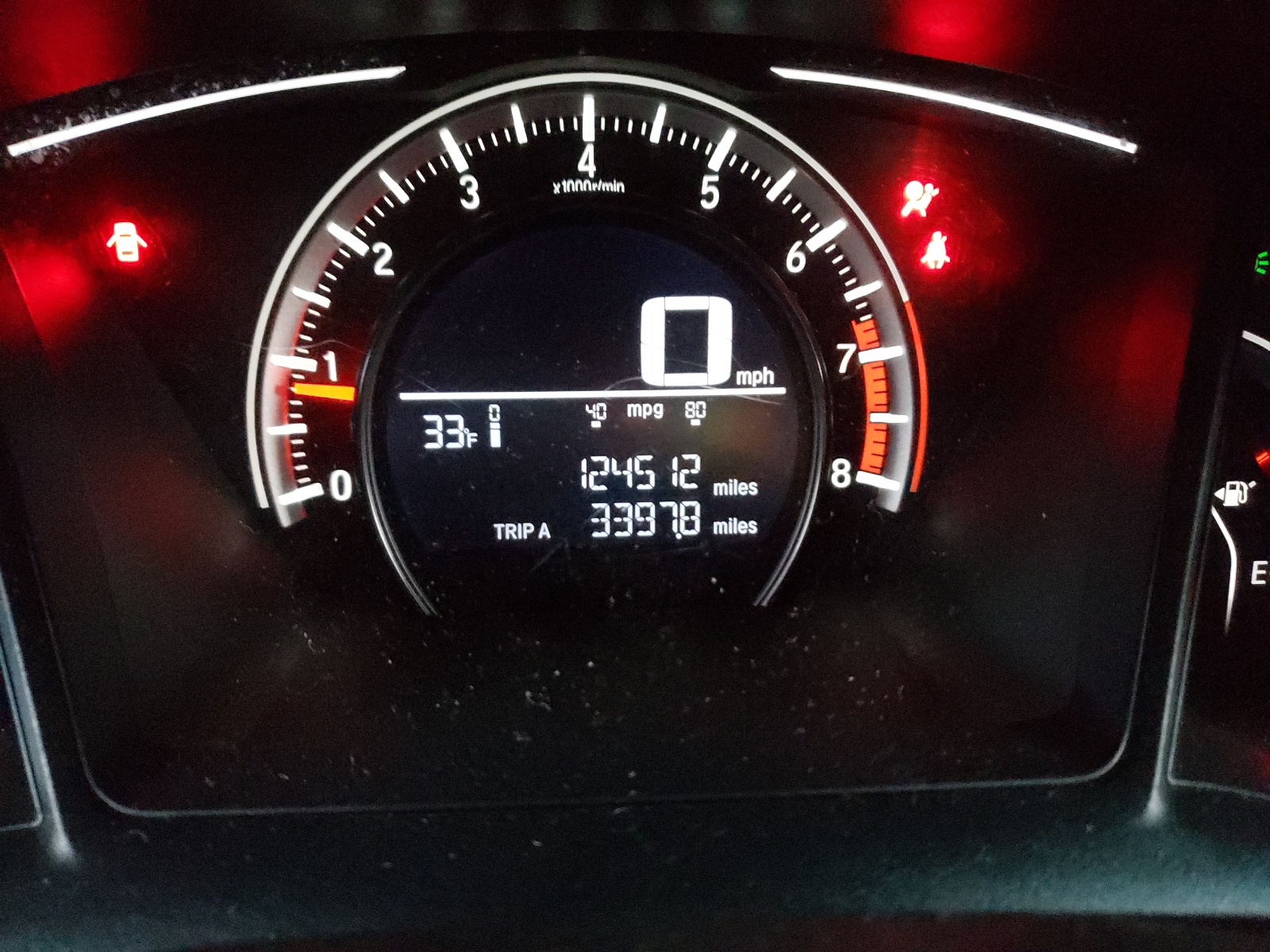 Photo 8 from auction – 2017 HONDA CIVIC LX with VIN 2HGFC2E58HH508775