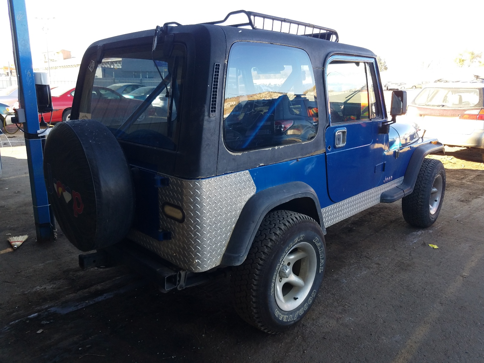 Photo 4 from auction – 1990 JEEP WRANGLER / with VIN 2J4FY19E8LJ545843