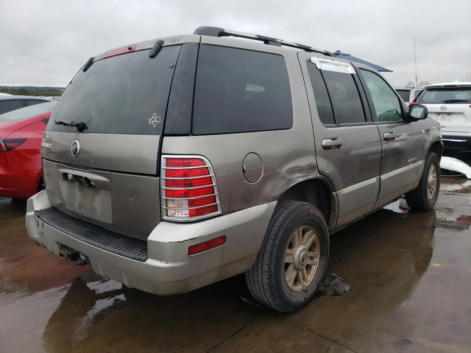 Photo 4 from auction – 2002 MERCURY MOUNTAINEE with VIN 4M2ZU66EX2ZJ15683