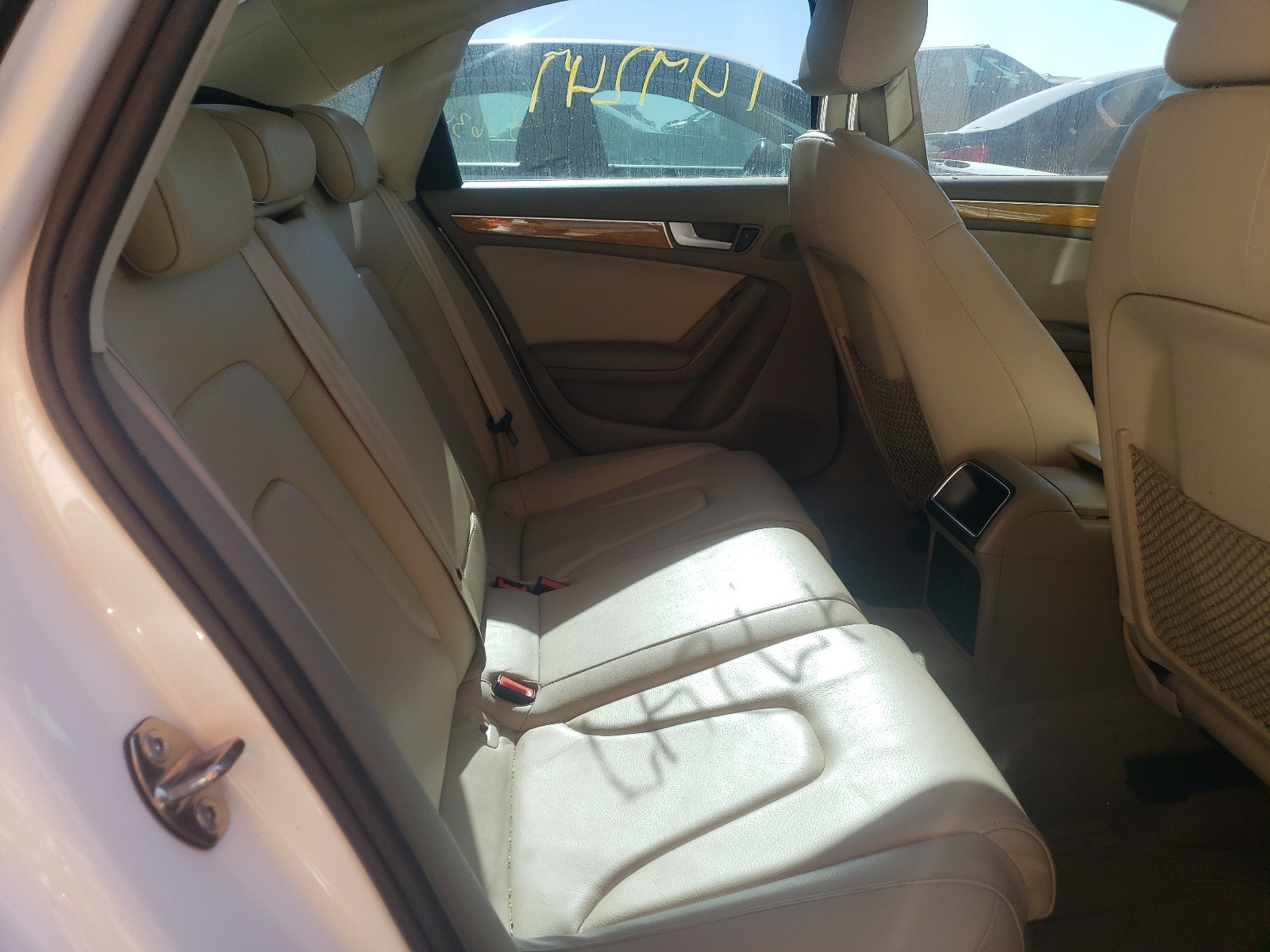 Zdjęcie 6 z aukcji – 2010 AUDI A4 PREMIUM z VIN WAUAFAFL9AN064808