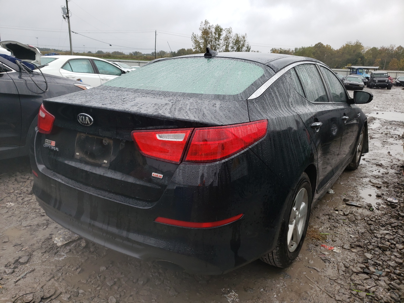Photo 4 from auction – 2015 KIA OPTIMA LX with VIN 5XXGM4A71FG512931
