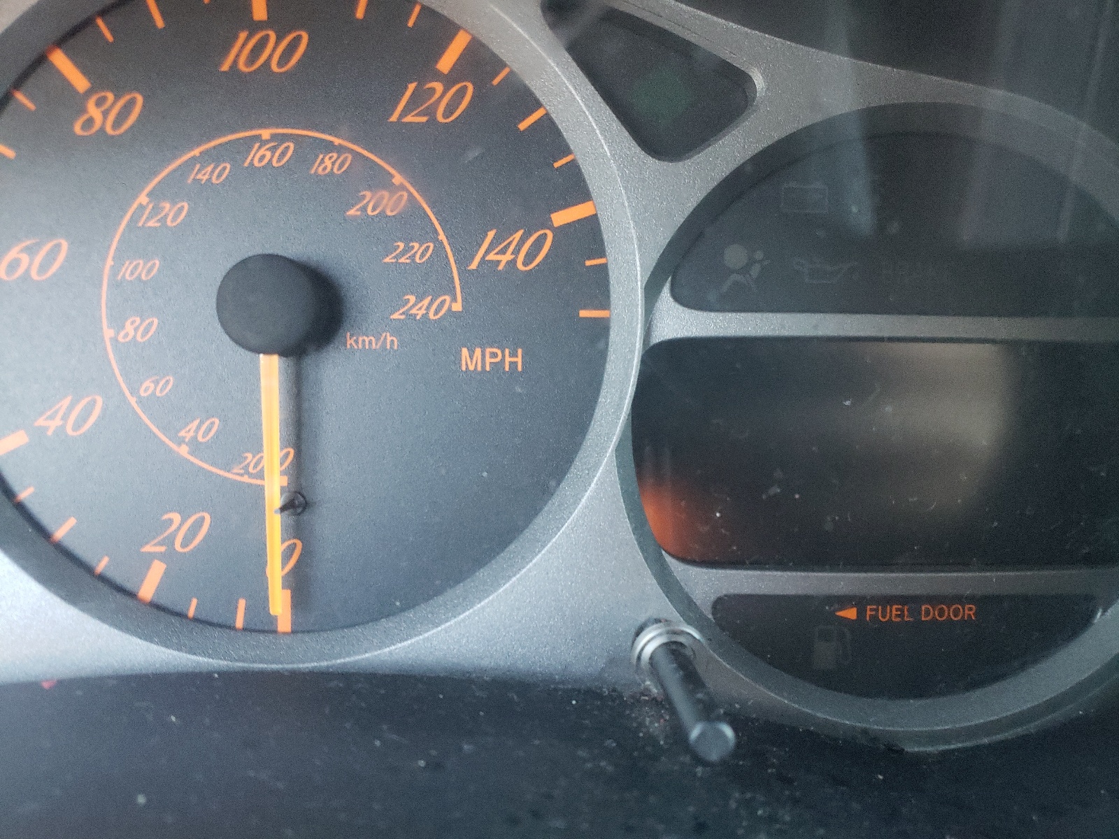 صورة رقم 8 من المزاد - 2002 TOYOTA CELICA مع VIN JTDDR32T420118975
