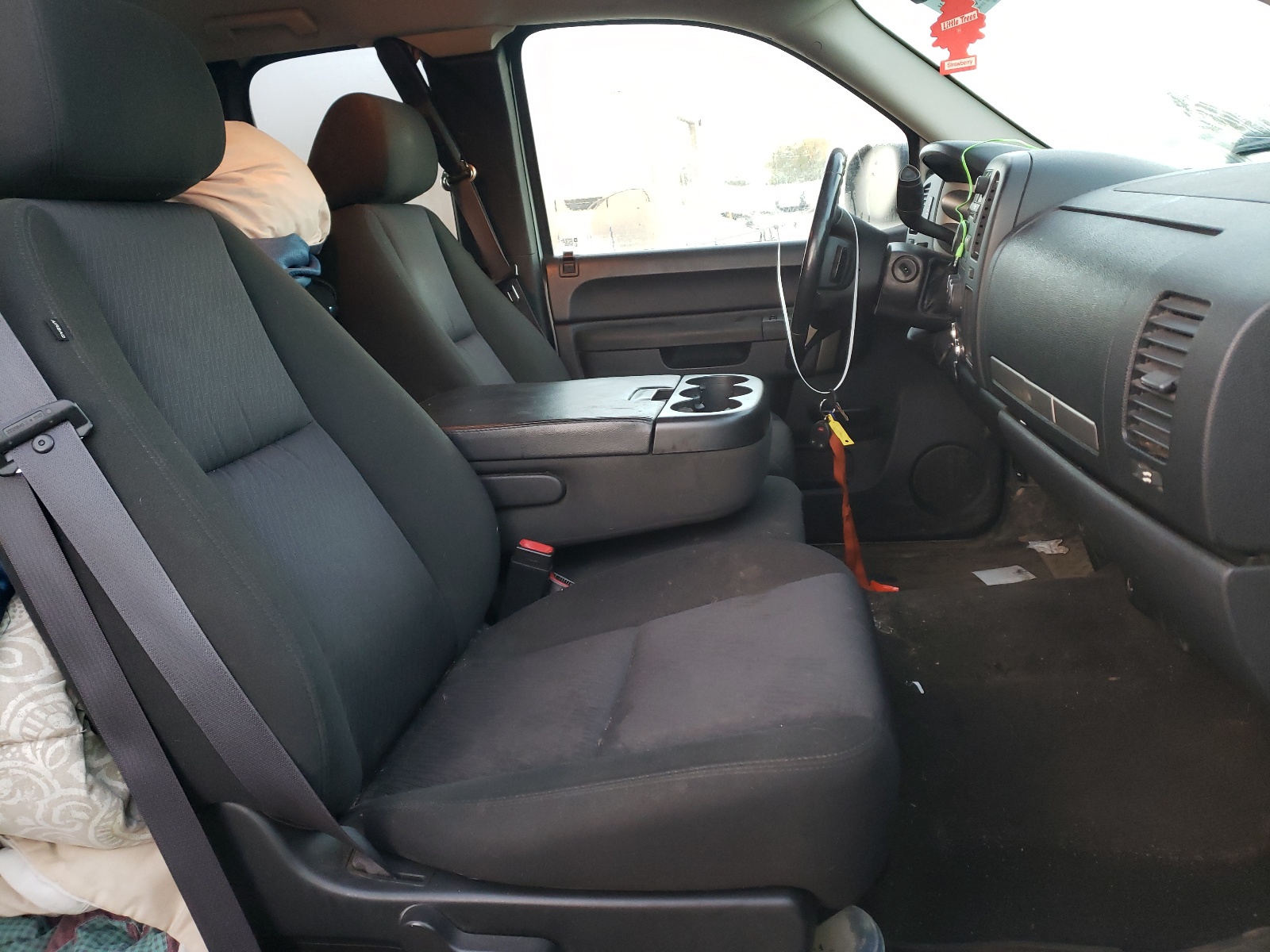 Photo 5 from auction – 2011 CHEVROLET SILVERADO with VIN 1GCRKSE37BZ184772