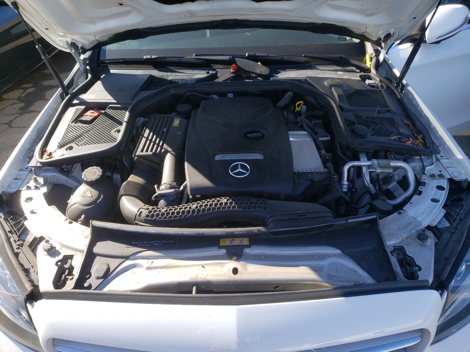 Photo 7 from auction – 2015 MERCEDES-BENZ 300-CLASS with VIN 55SWF4JB3FU093282