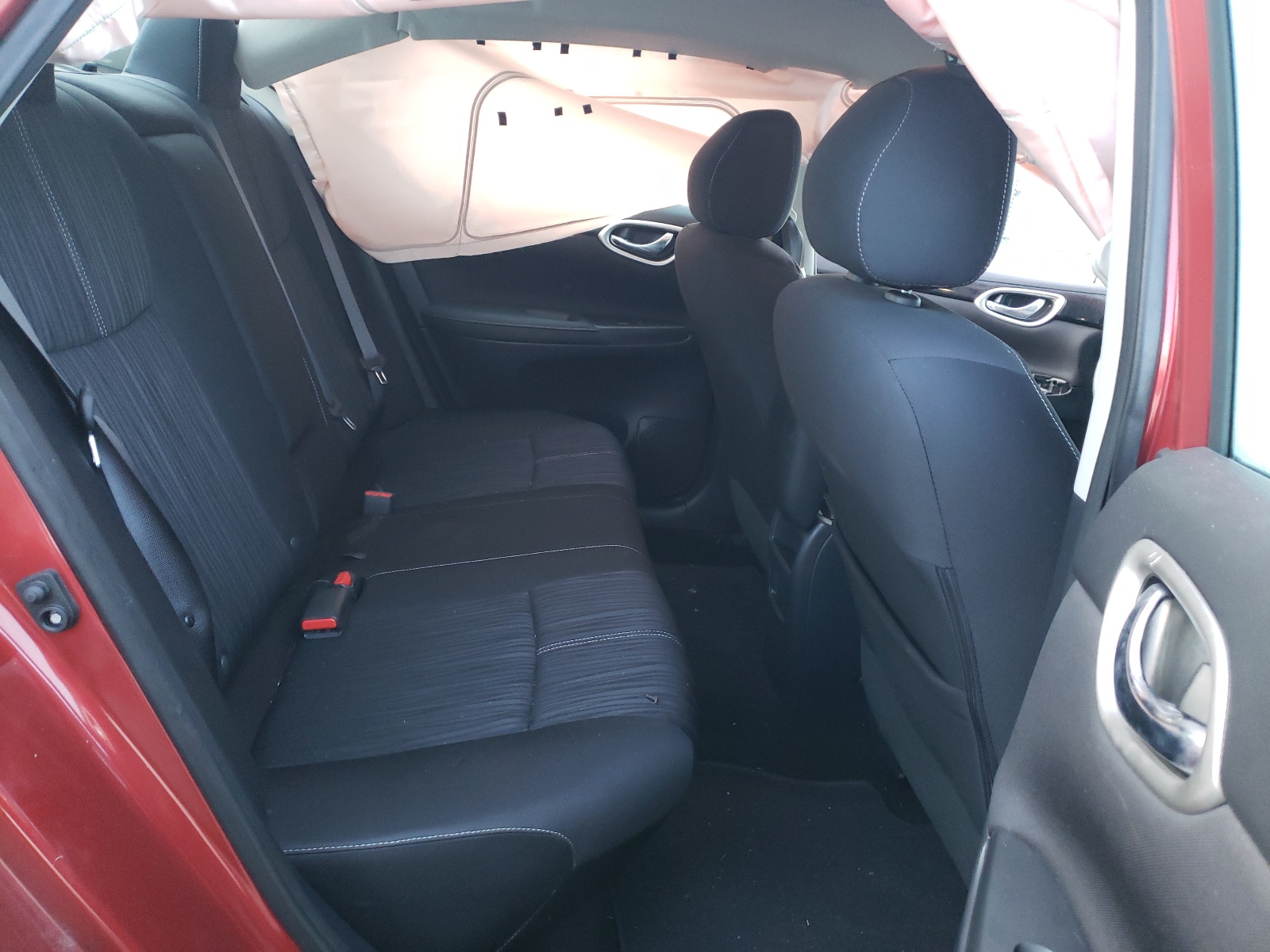 Photo 6 from auction – 2017 NISSAN SENTRA S with VIN 3N1AB7AP9HY231809