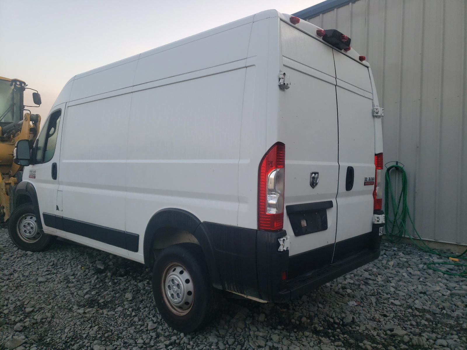 Photo 3 from auction – 2019 RAM PROMASTER with VIN 3C6TRVBG2KE547704
