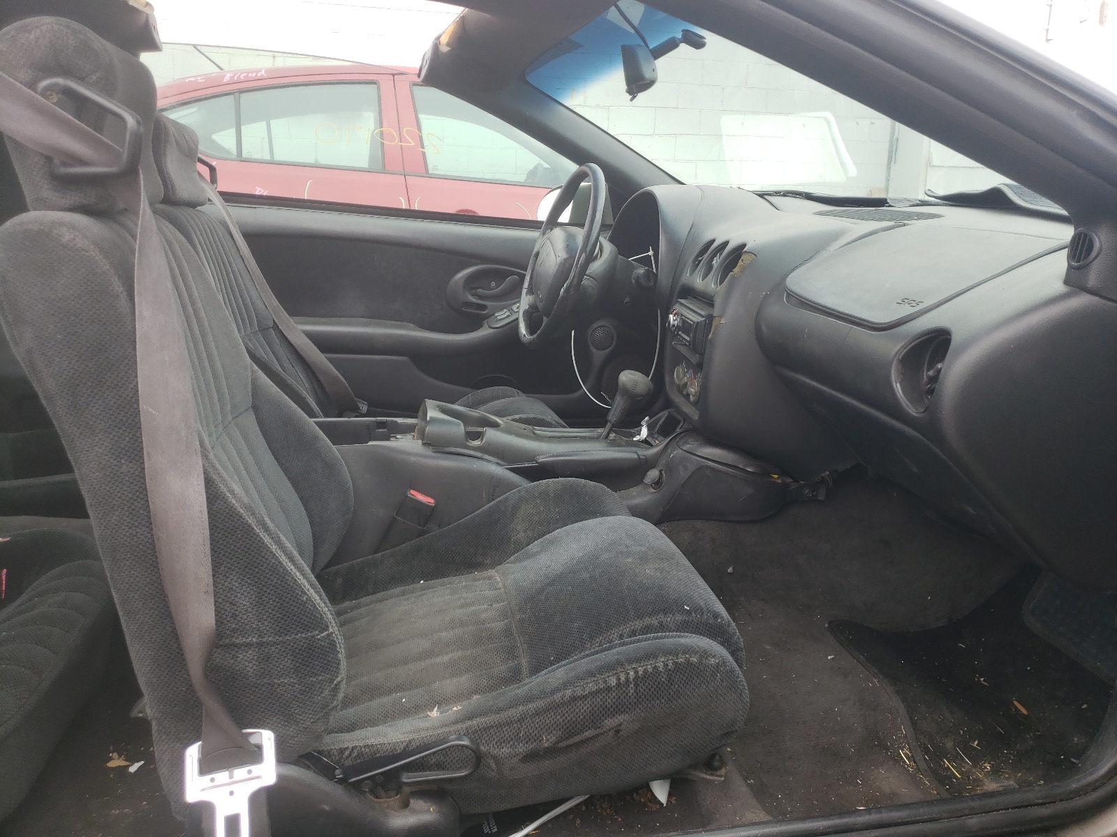 Фото 5 с аукциона – 2000 PONTIAC FIREBIRD с VIN 2G2FS22K7Y2158428