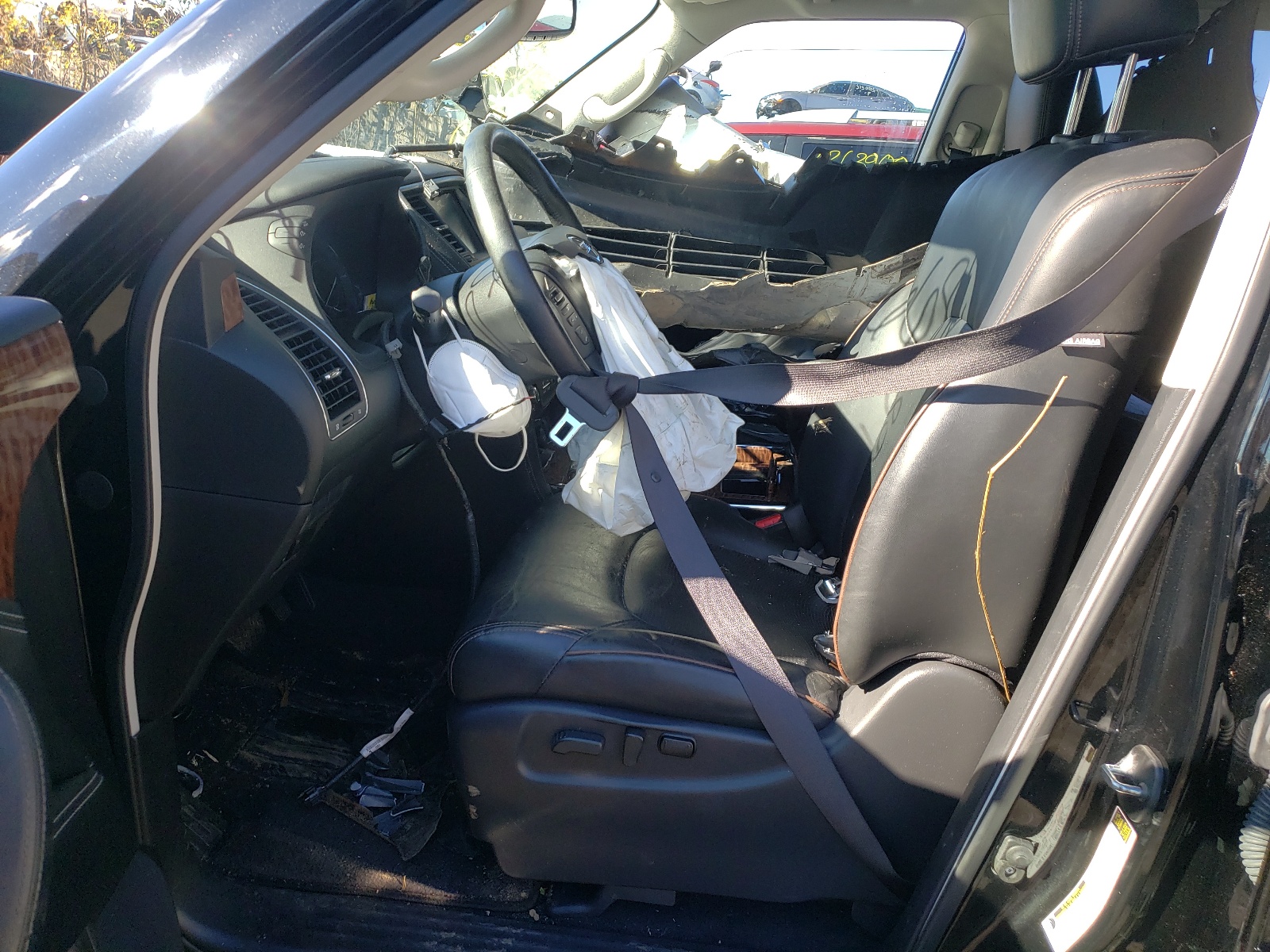 Photo 5 from auction – 2018 NISSAN ARMADA SV with VIN JN8AY2NC7J9558165