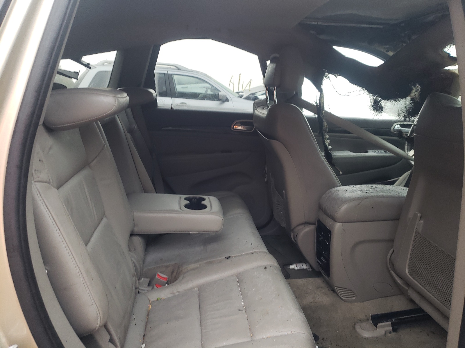 Photo 6 from auction – 2011 JEEP GRAND CHER with VIN 1J4RS4GGXBC719618