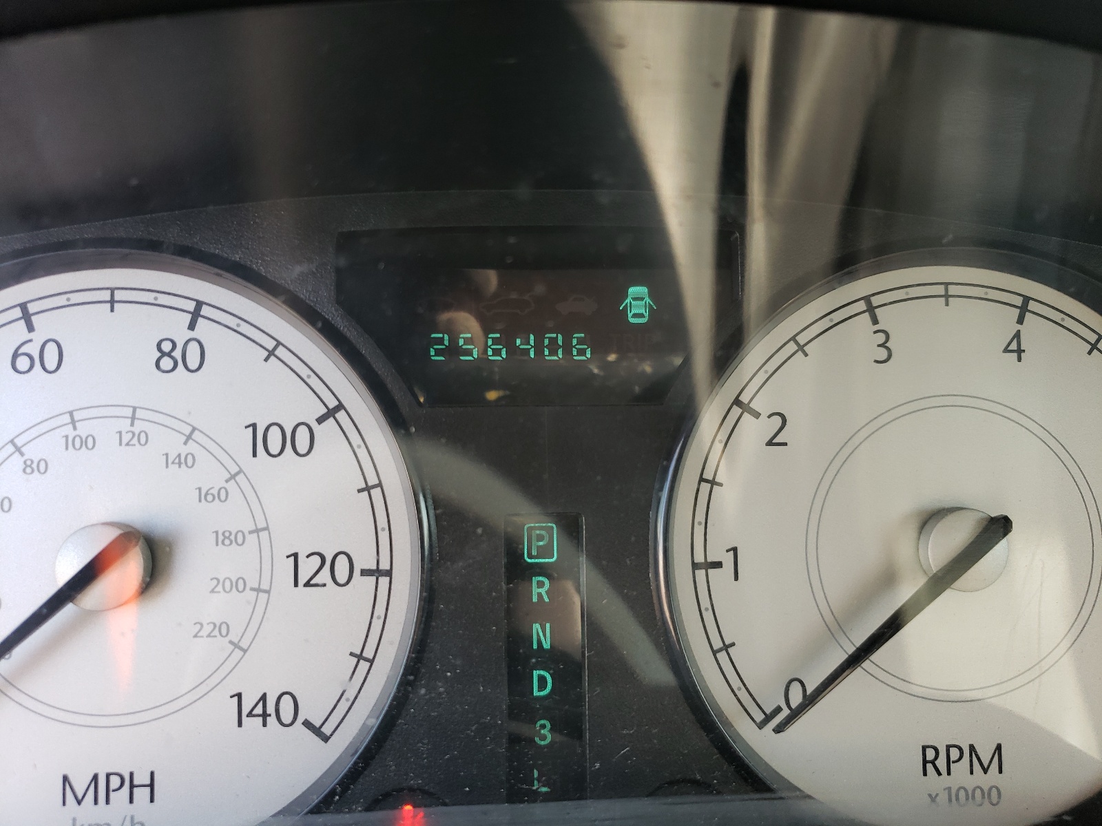 Photo 8 from auction – 2005 CHRYSLER 300 TOURIN with VIN 2C3JA53G25H657834