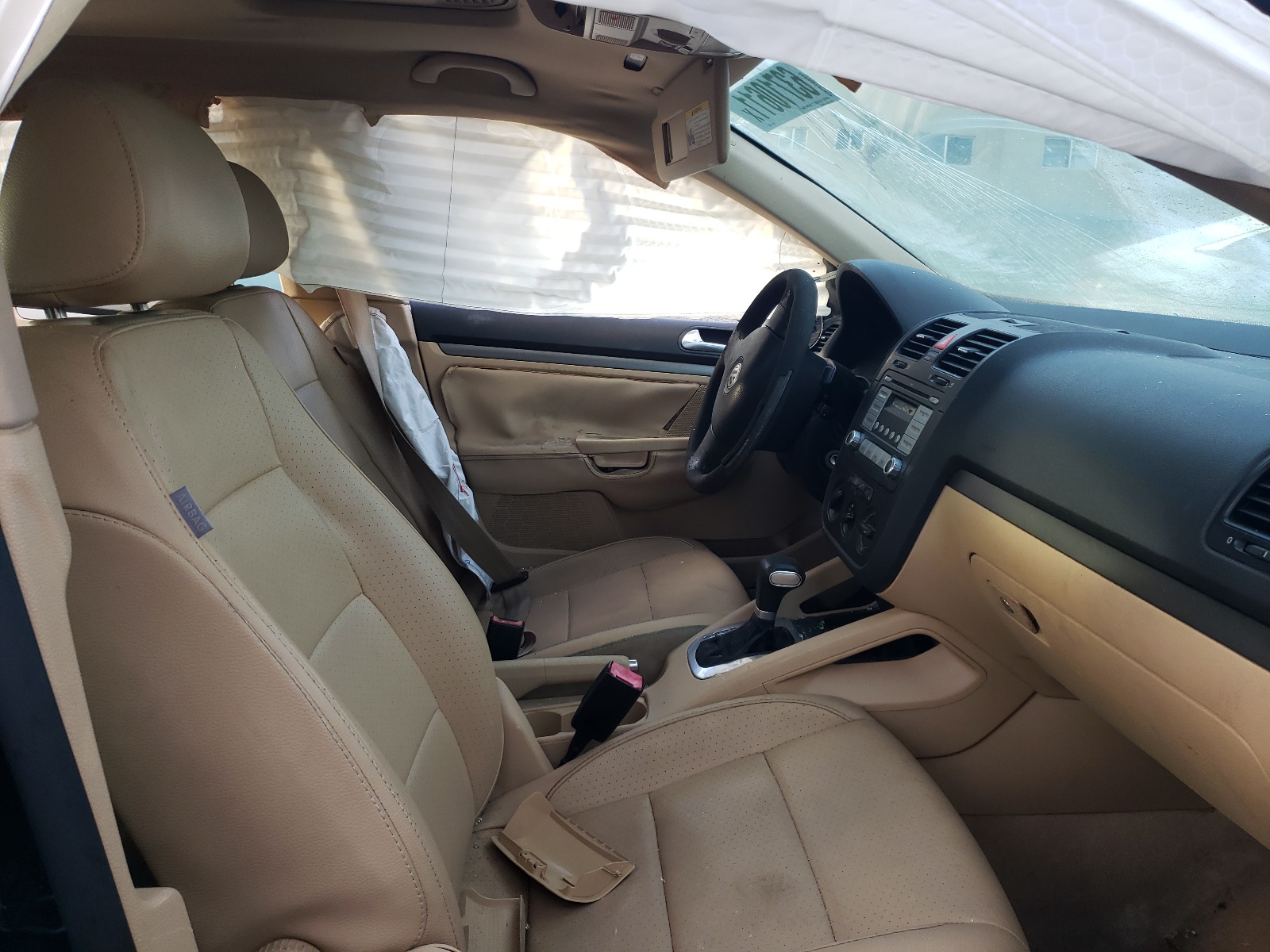 Zdjęcie 5 z aukcji – 2007 VOLKSWAGEN JETTA WOLF z VIN 3VWEF71K07M177570