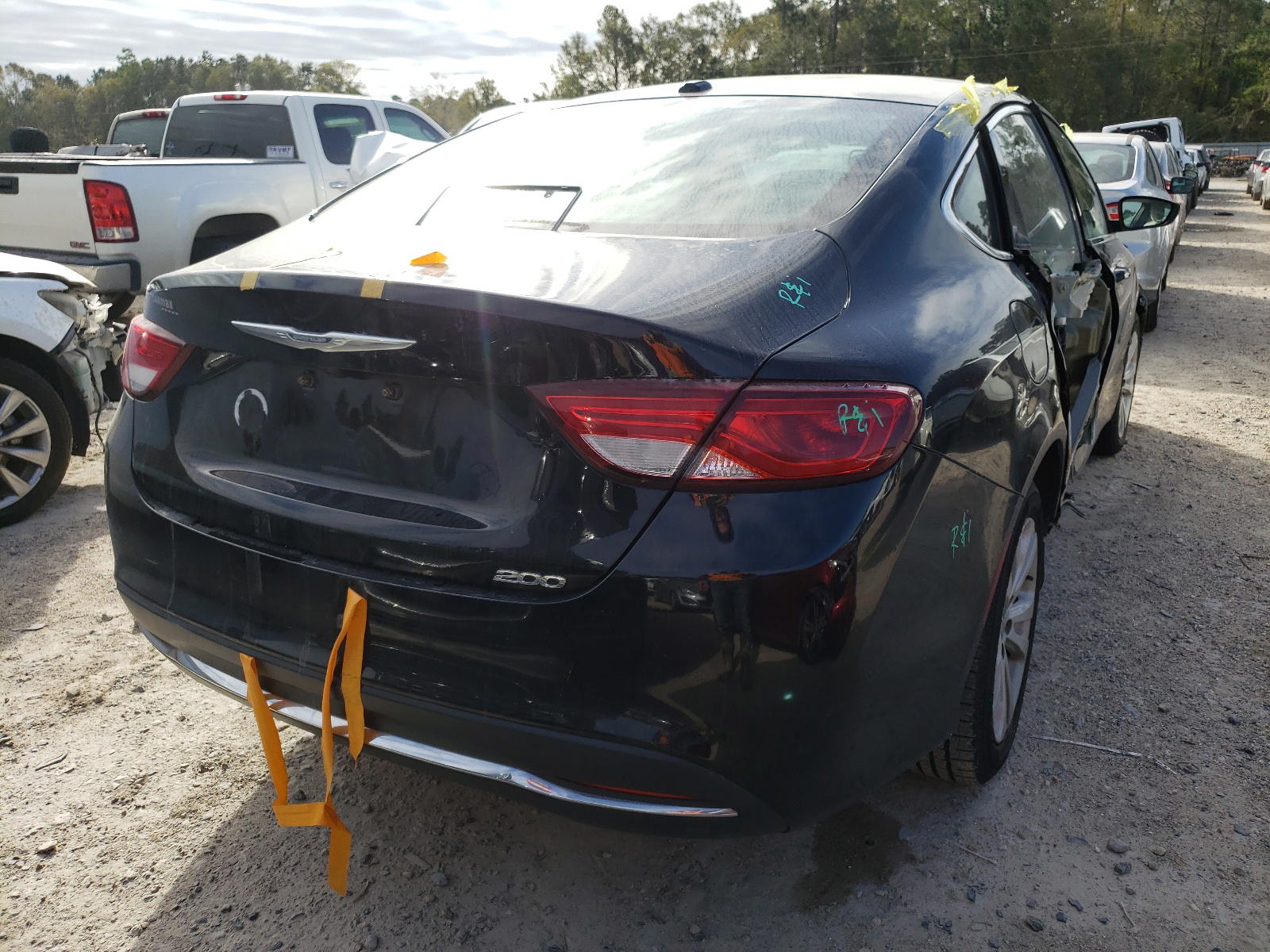 Photo 4 from auction – 2016 CHRYSLER 200 LIMITE with VIN 1C3CCCAB5GN176128