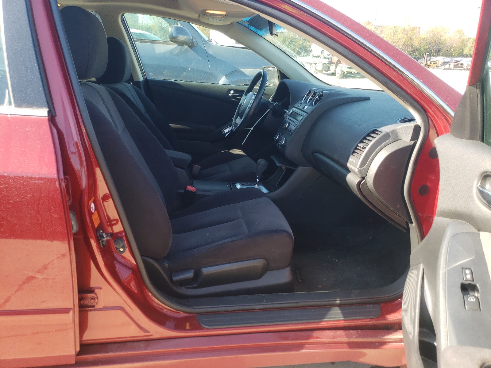 Photo 5 from auction – 2008 NISSAN ALTIMA 2.5 with VIN 1N4AL21E28C255265