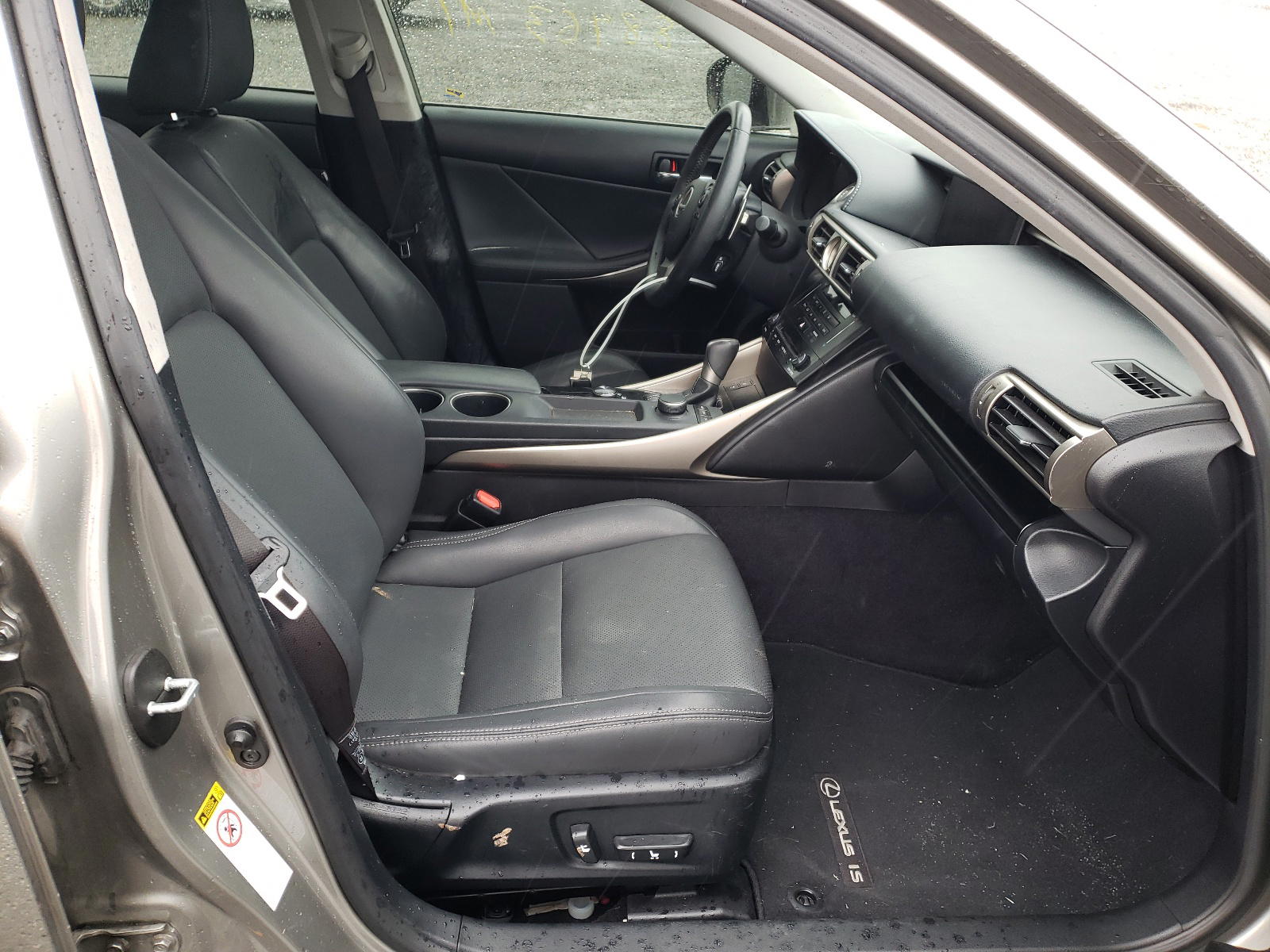 Photo 5 from auction – 2014 LEXUS IS 250 with VIN JTHBF1D28E5039467