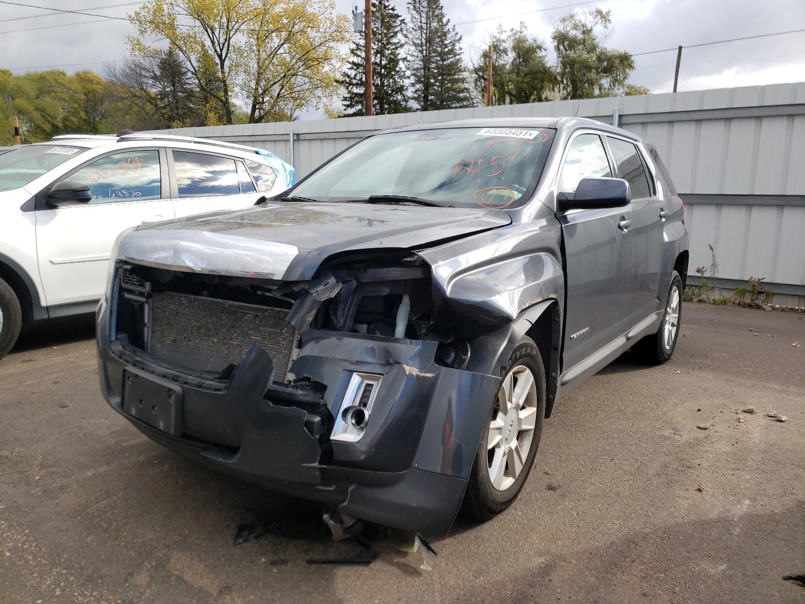 Photo 2 from auction – 2011 GMC TERRAIN SL with VIN 2CTFLREC3B6375761