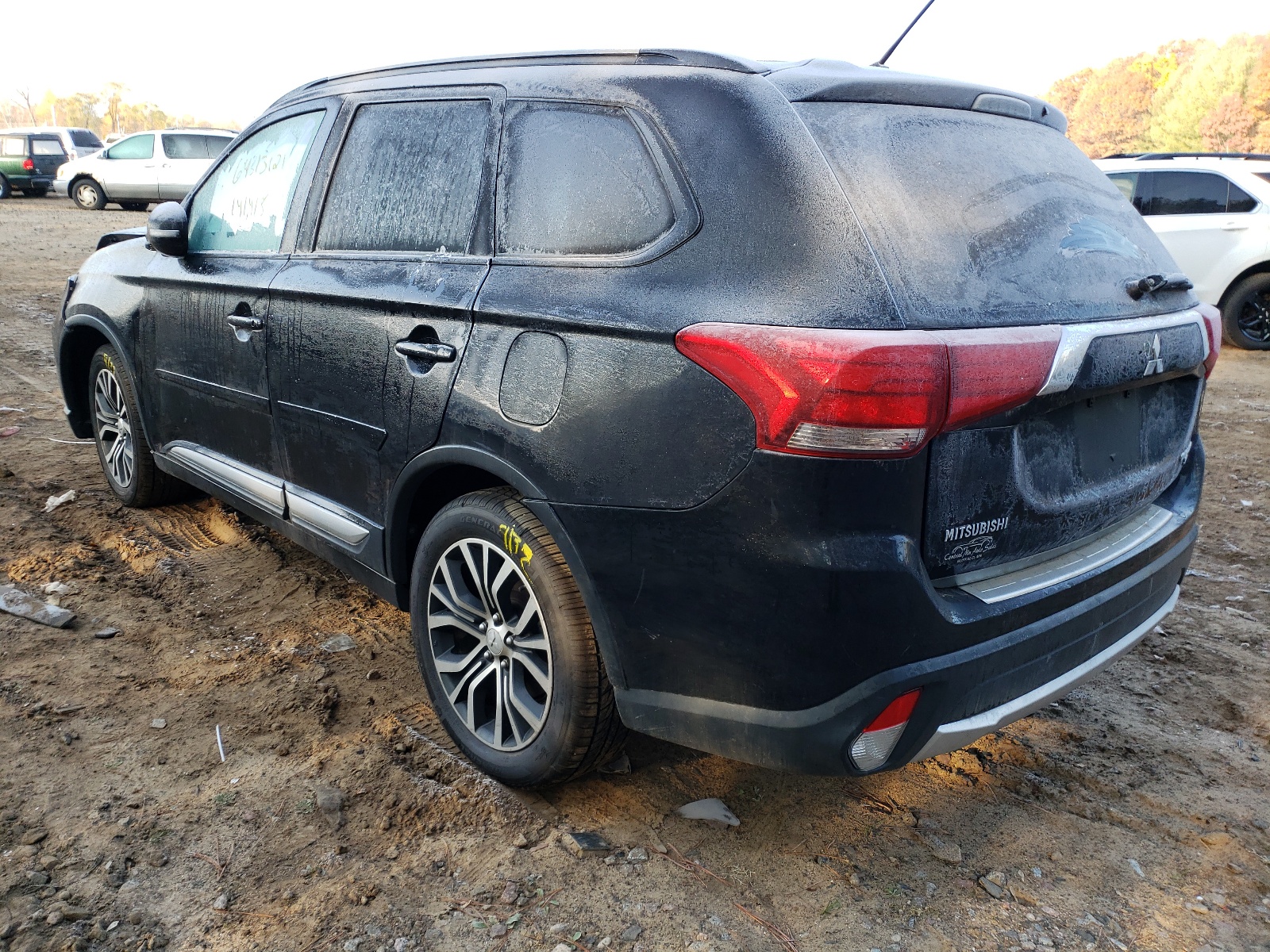 صورة رقم 3 من المزاد - 2016 MITSUBISHI OUTLANDER مع VIN JA4AZ3A36GZ002243