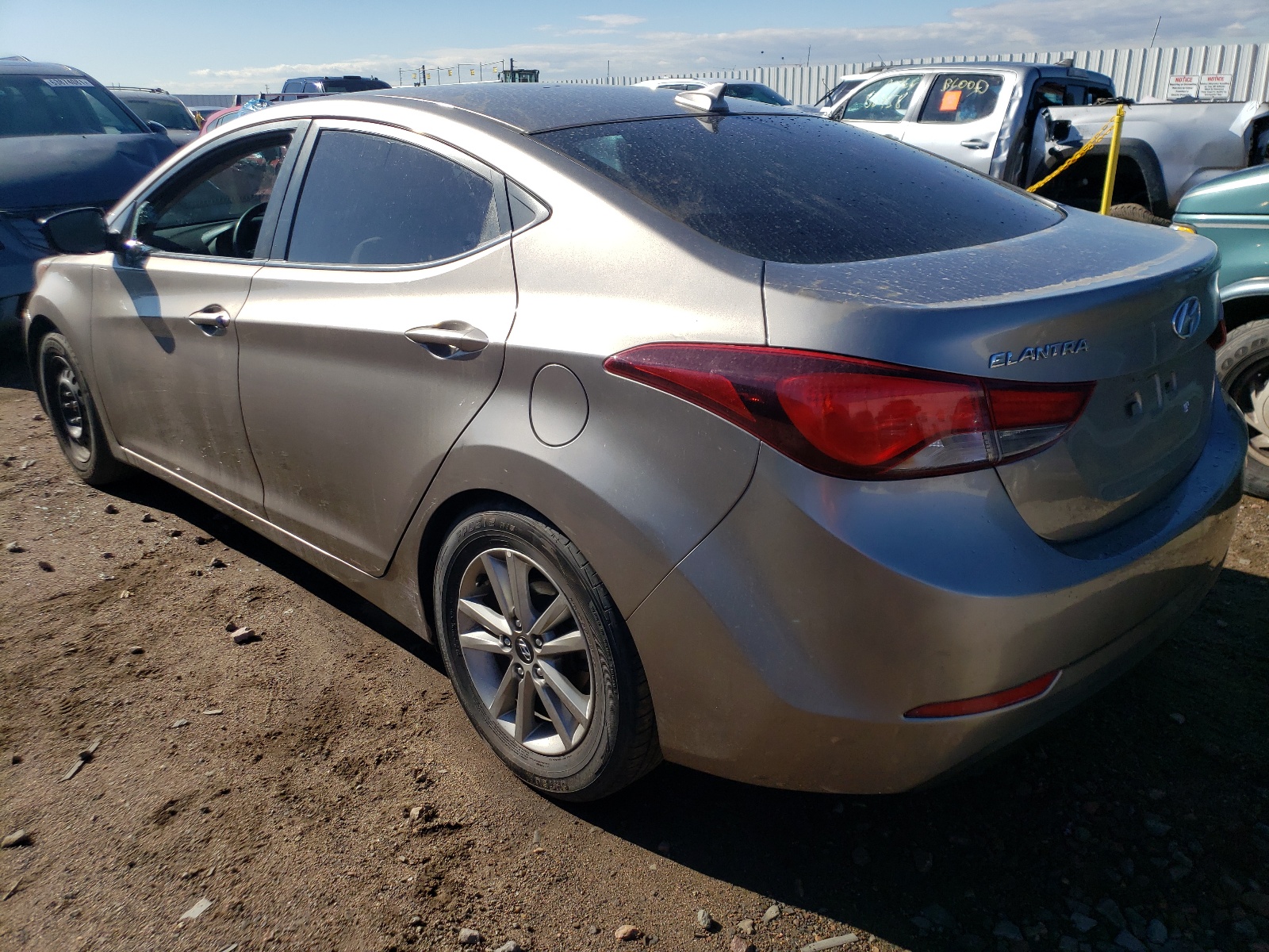 Photo 3 from auction – 2016 HYUNDAI ELANTRA SE with VIN 5NPDH4AE4GH711516
