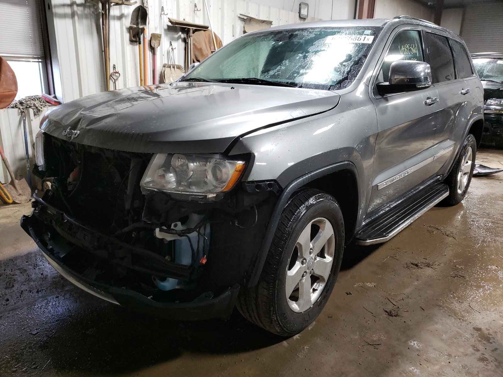 Photo 2 from auction – 2013 JEEP GRAND CHER with VIN 1C4RJFBG2DC571043