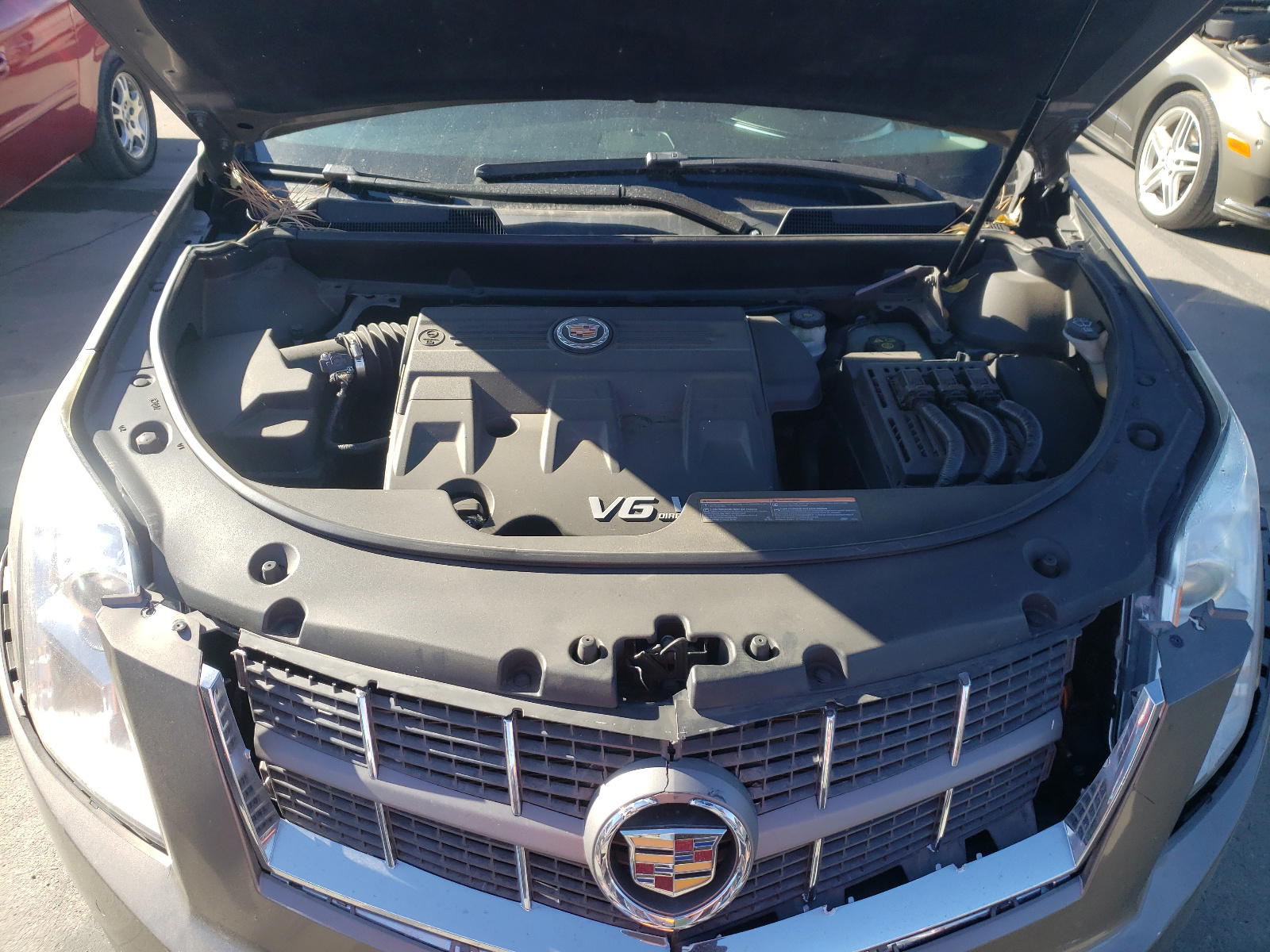 Photo 7 from auction – 2012 CADILLAC SRX LUXURY with VIN 3GYFNDE39CS502907