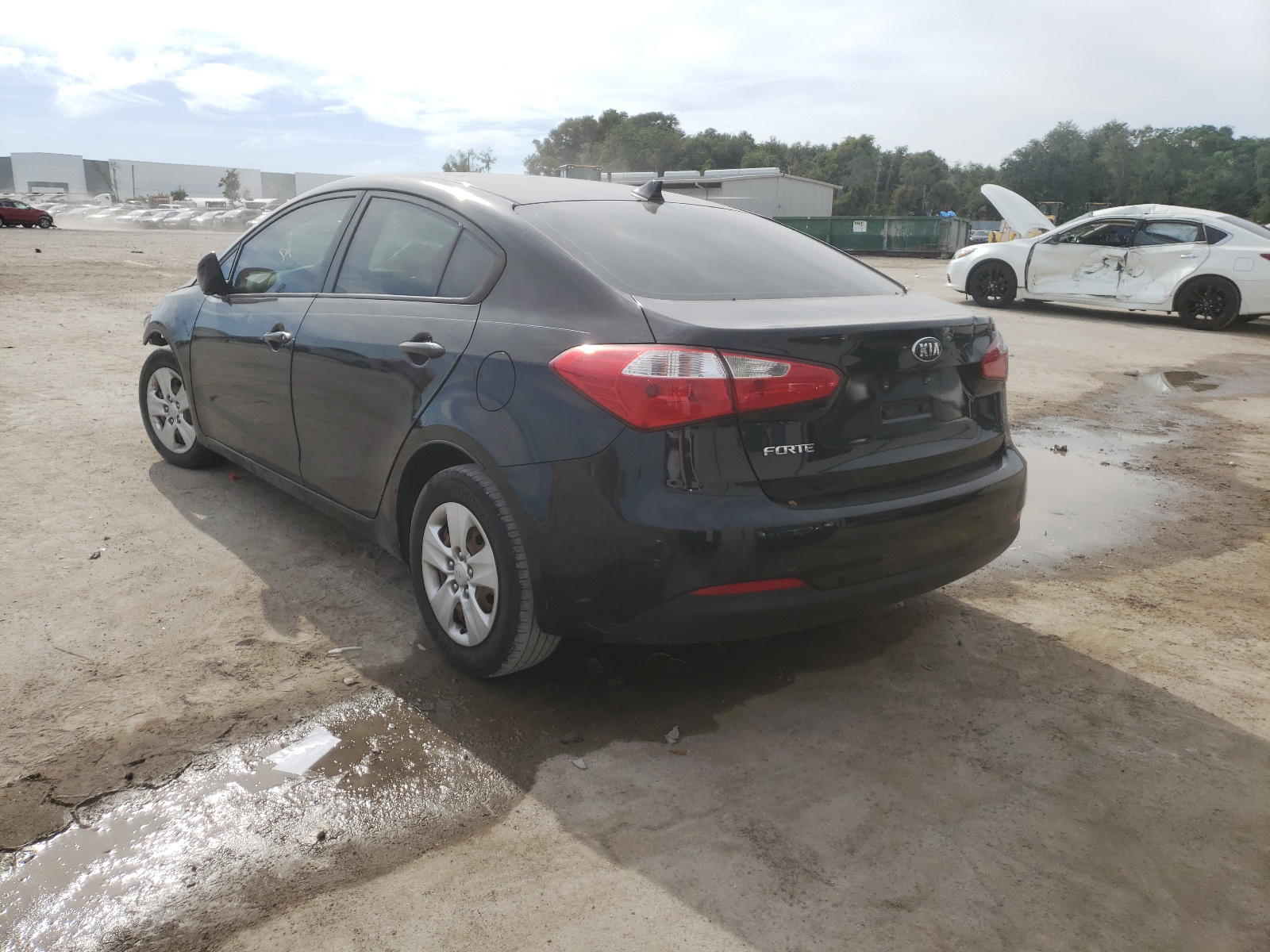 Photo 3 from auction – 2016 KIA FORTE LX with VIN KNAFK4A67G5458255