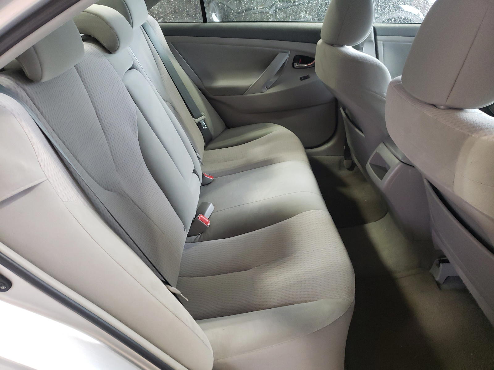 Photo 6 from auction – 2011 TOYOTA CAMRY BASE with VIN 4T1BF3EK2BU665086