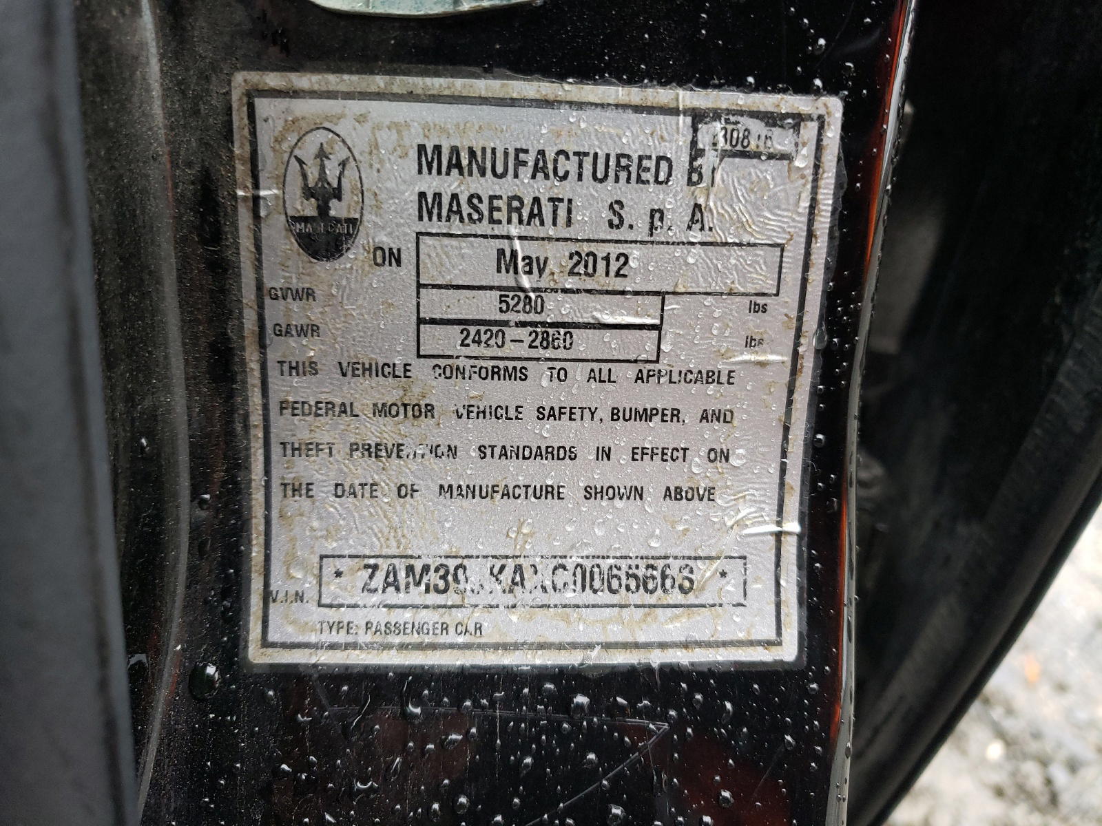 Photo 10 from auction – 2012 MASERATI QUATTROPOR with VIN ZAM39JKAXC0065663