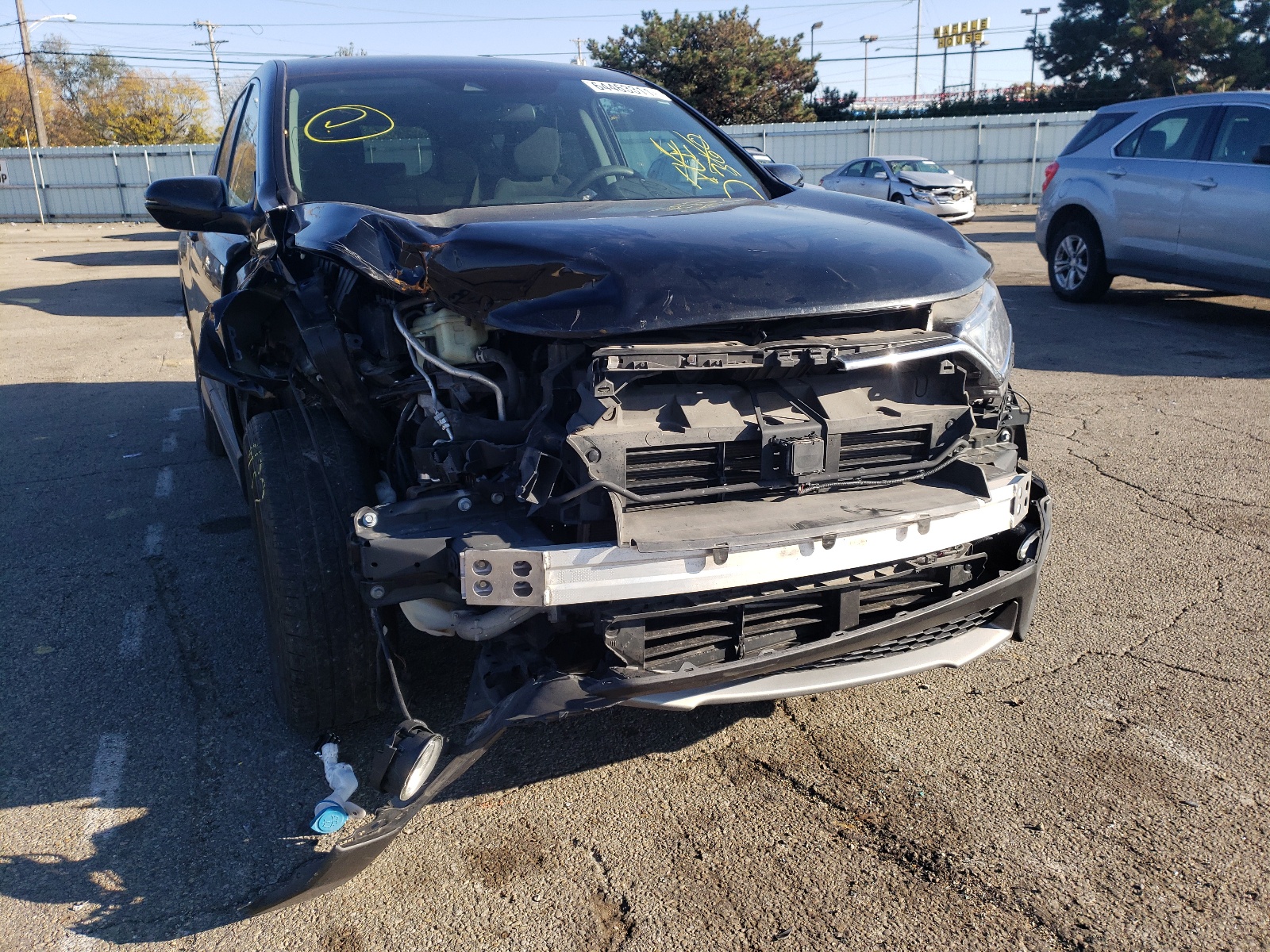 Photo 9 from auction – 2018 HONDA CR-V EX with VIN 7FARW1H58JE007765