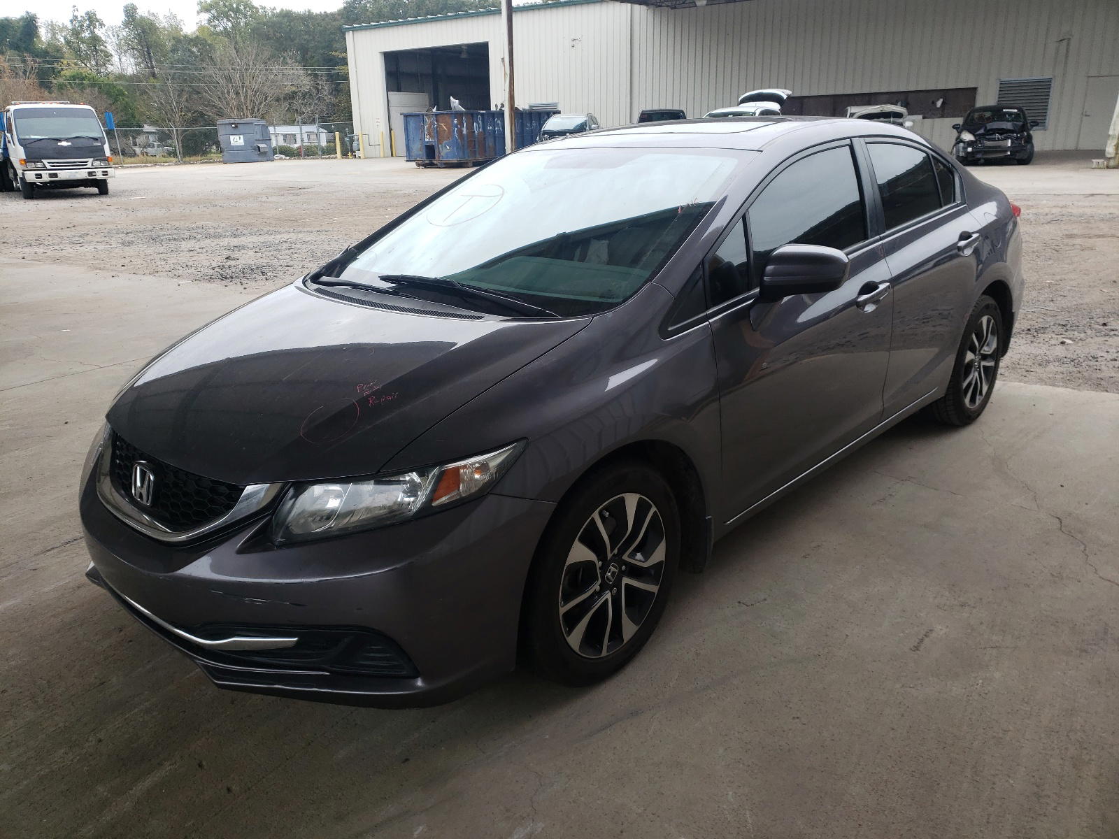 Photo 2 from auction – 2015 HONDA CIVIC EX with VIN 19XFB2F82FE065851