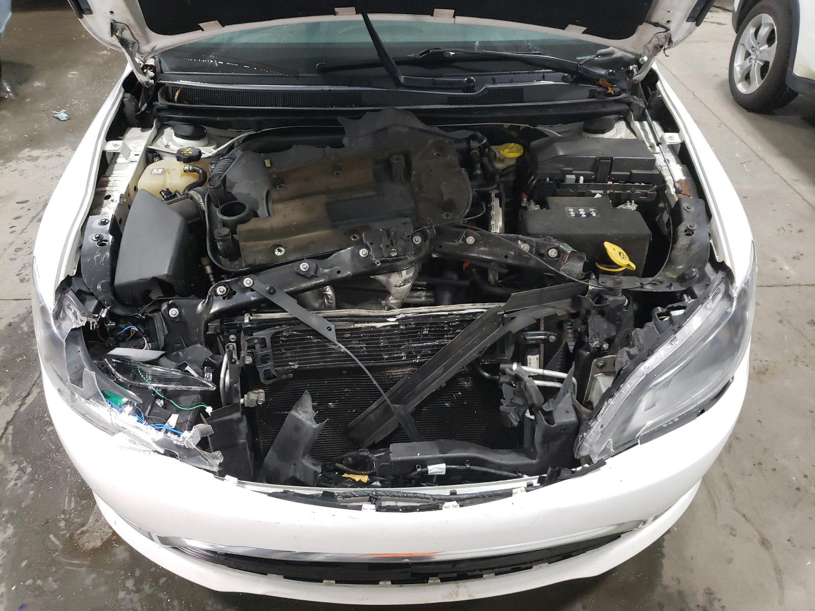 Photo 7 from auction – 2015 CHRYSLER 200 LIMITE with VIN 1C3CCCAB2FN726299