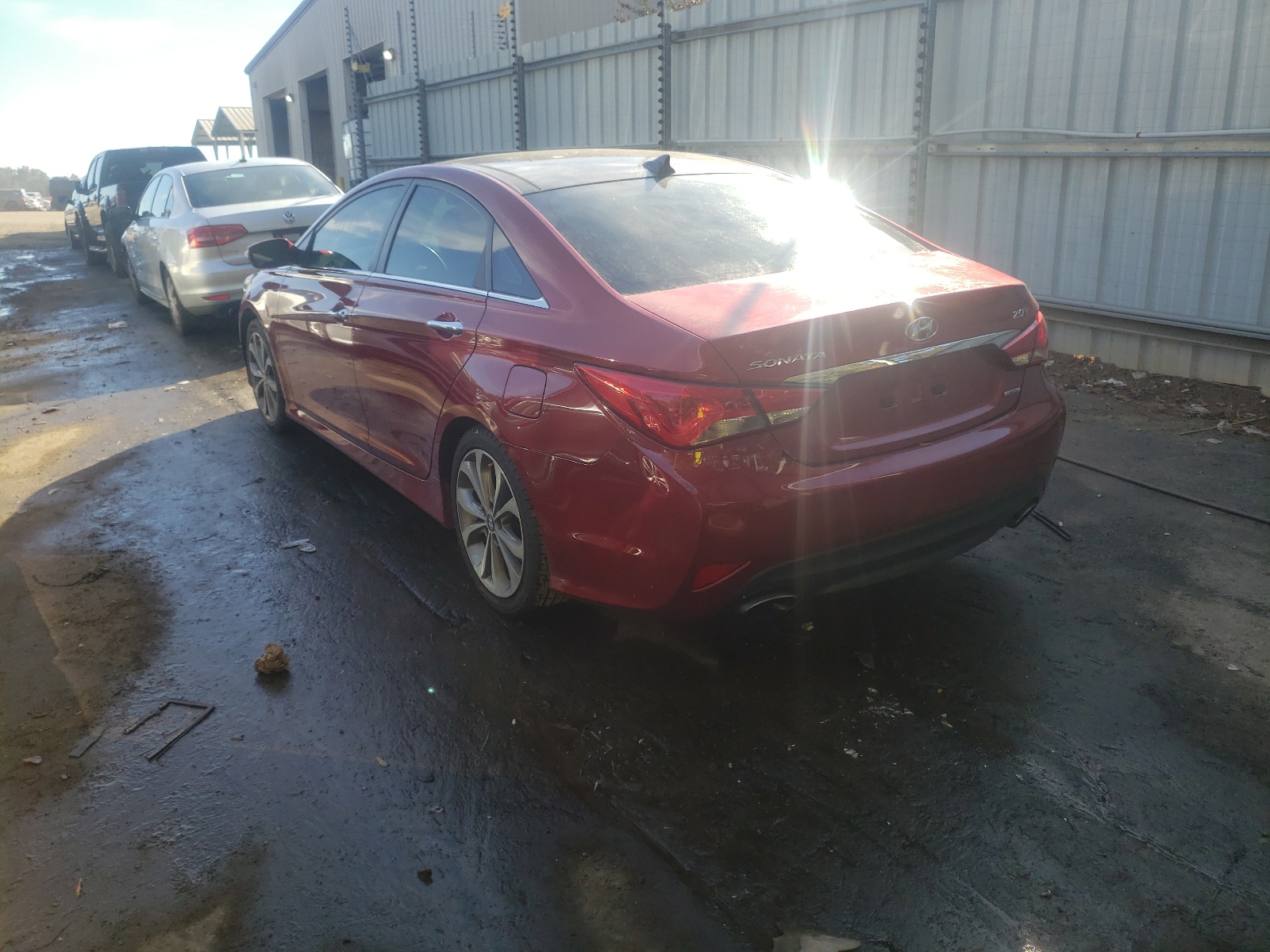 Photo 3 from auction – 2014 HYUNDAI SONATA SE with VIN 5NPEC4ABXEH872264