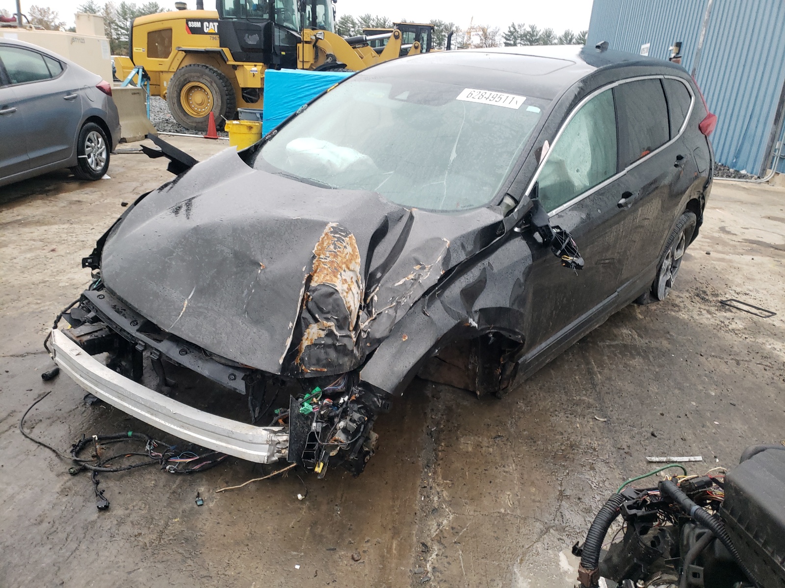 Photo 2 from auction – 2017 HONDA CR-V EX with VIN 2HKRW2H53HH617991