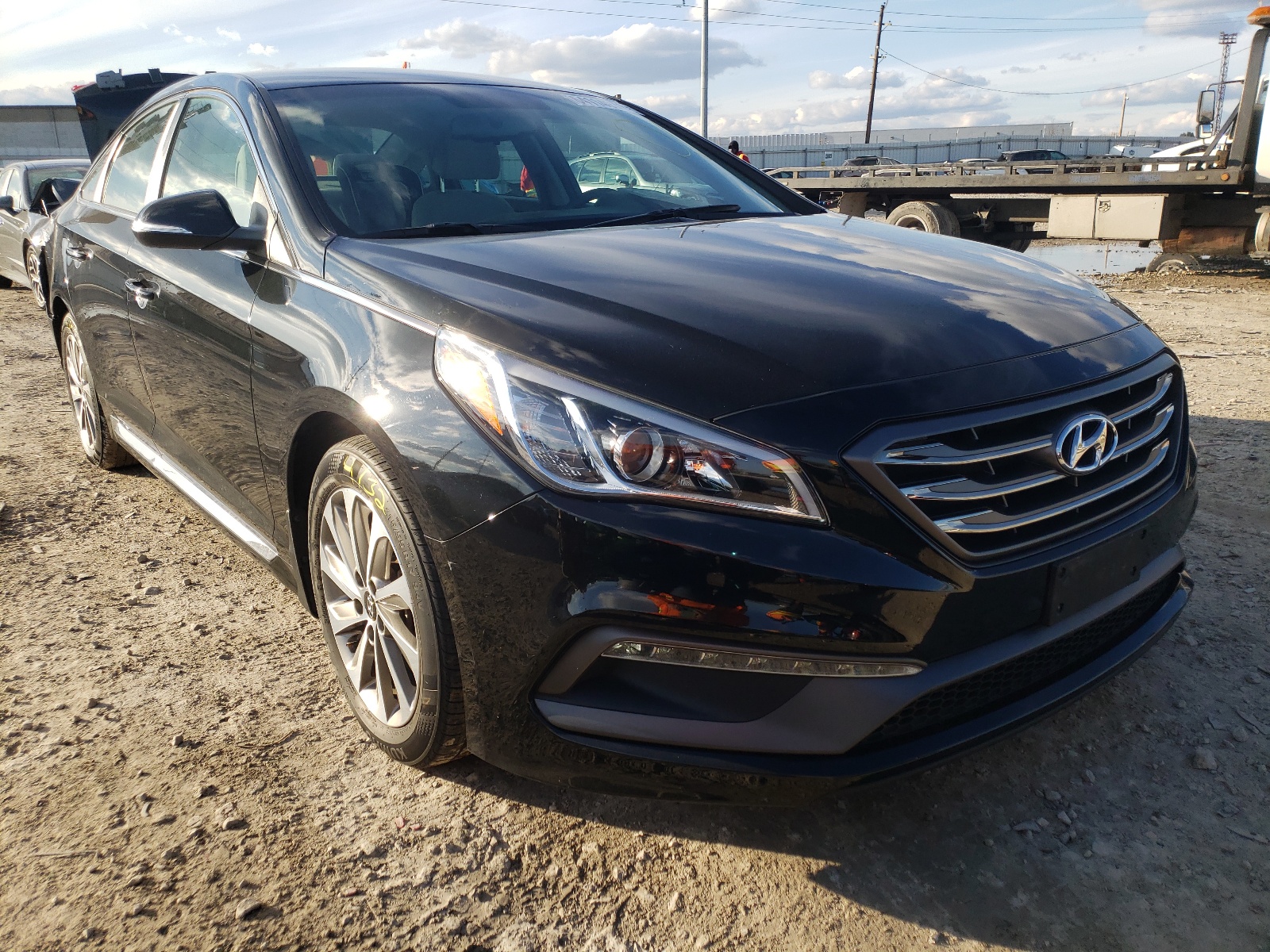 Photo 1 from auction – 2016 HYUNDAI SONATA SPO with VIN 5NPE34AF1GH268608