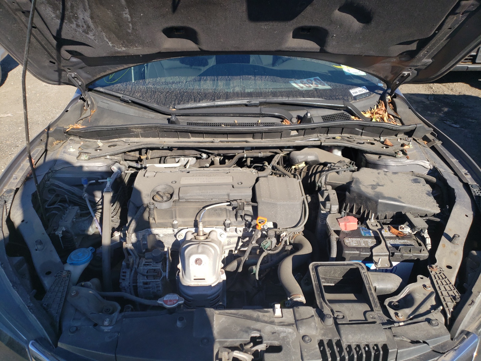 Photo 7 from auction – 2015 HONDA ACCORD SPO with VIN 1HGCR2F58FA164893