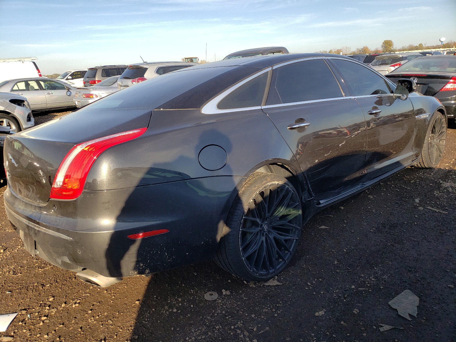 Photo 4 from auction – 2012 JAGUAR XJL with VIN SAJWA2GB5CLV29491