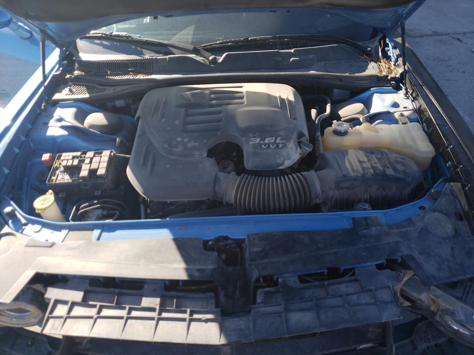 Photo 7 from auction – 2019 DODGE CHALLENGER with VIN 2C3CDZAG0KH603907