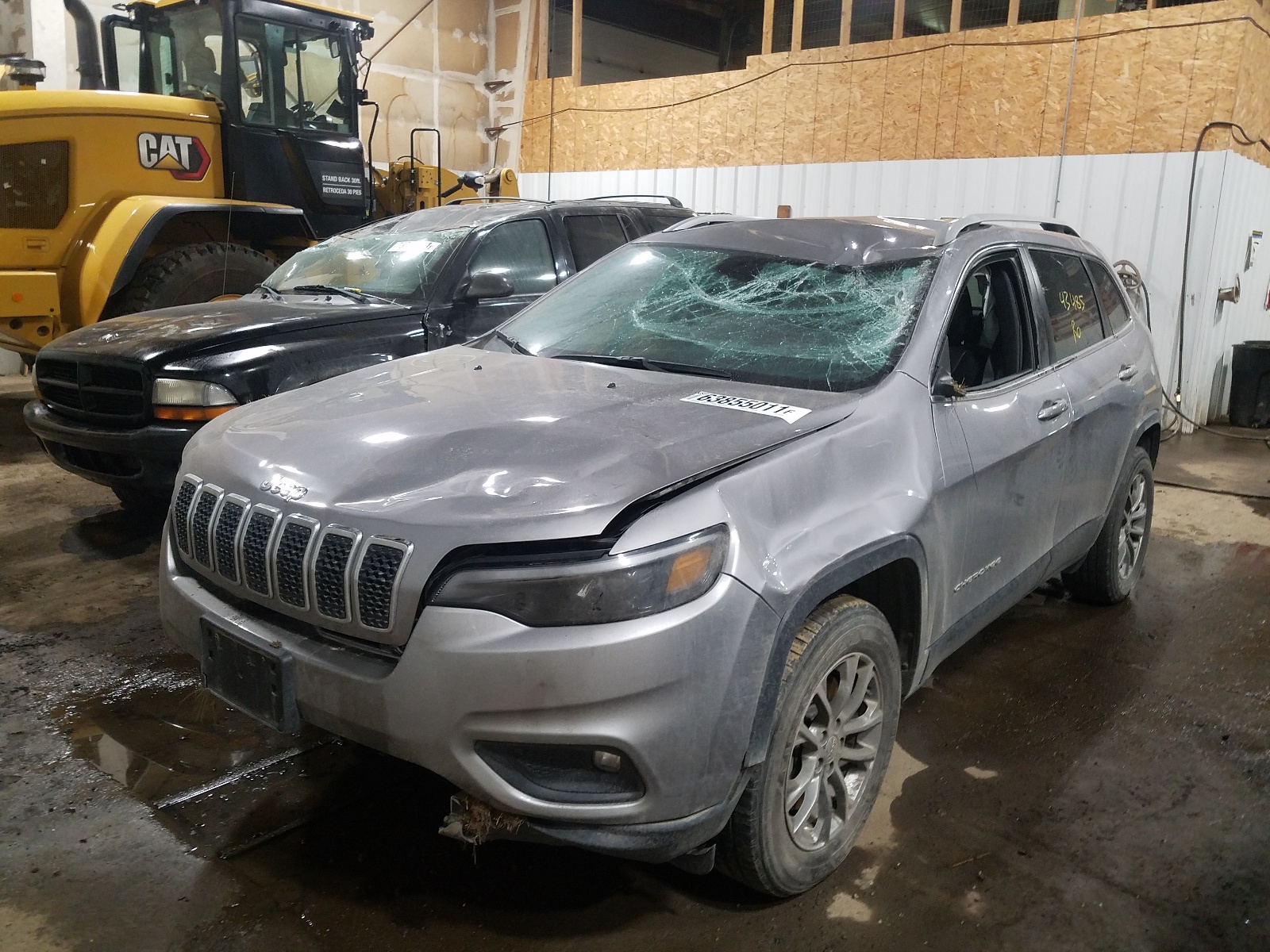 Photo 2 from auction – 2020 JEEP CHEROKEE L with VIN 1C4PJMLB5LD554955