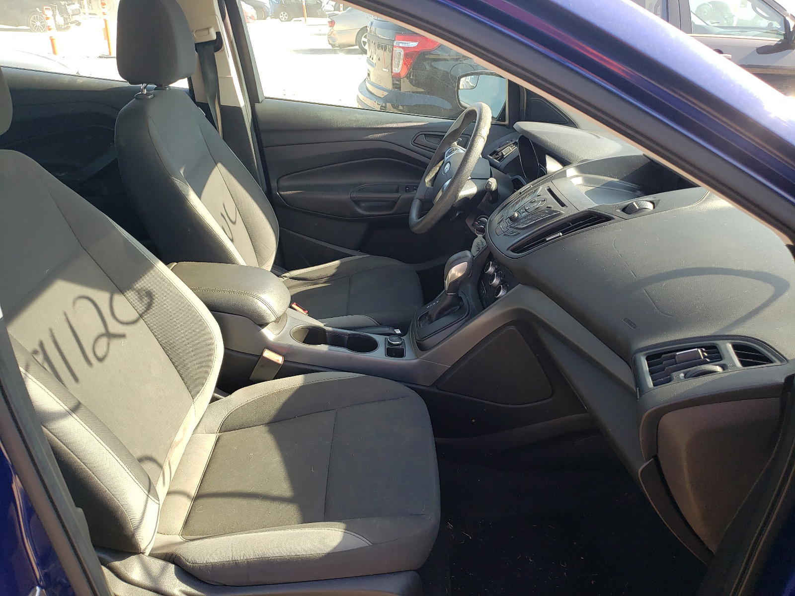 Photo 5 from auction – 2013 FORD ESCAPE S with VIN 1FMCU0F74DUC91120
