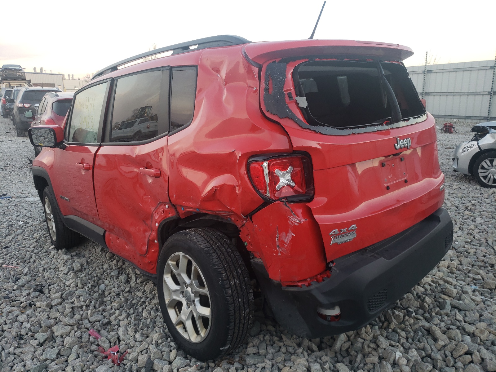 Photo 9 from auction – 2017 JEEP RENEGADE L with VIN ZACCJBBB6HPG08499