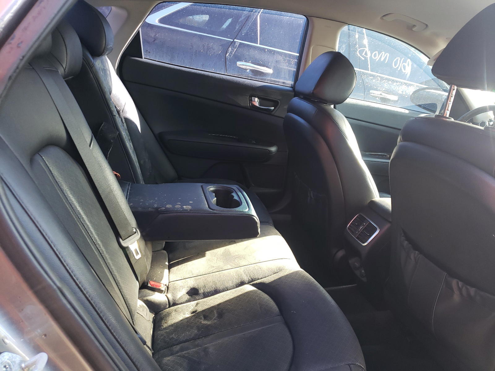 Photo 6 from auction – 2016 KIA OPTIMA EX with VIN 5XXGU4L3XGG083686