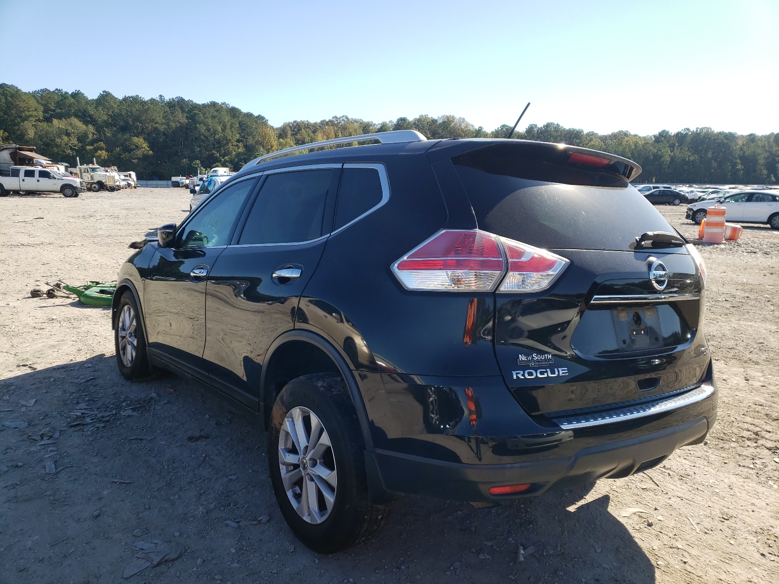 Фото 3 с аукциона – 2016 NISSAN ROGUE S с VIN KNMAT2MT5GP641545