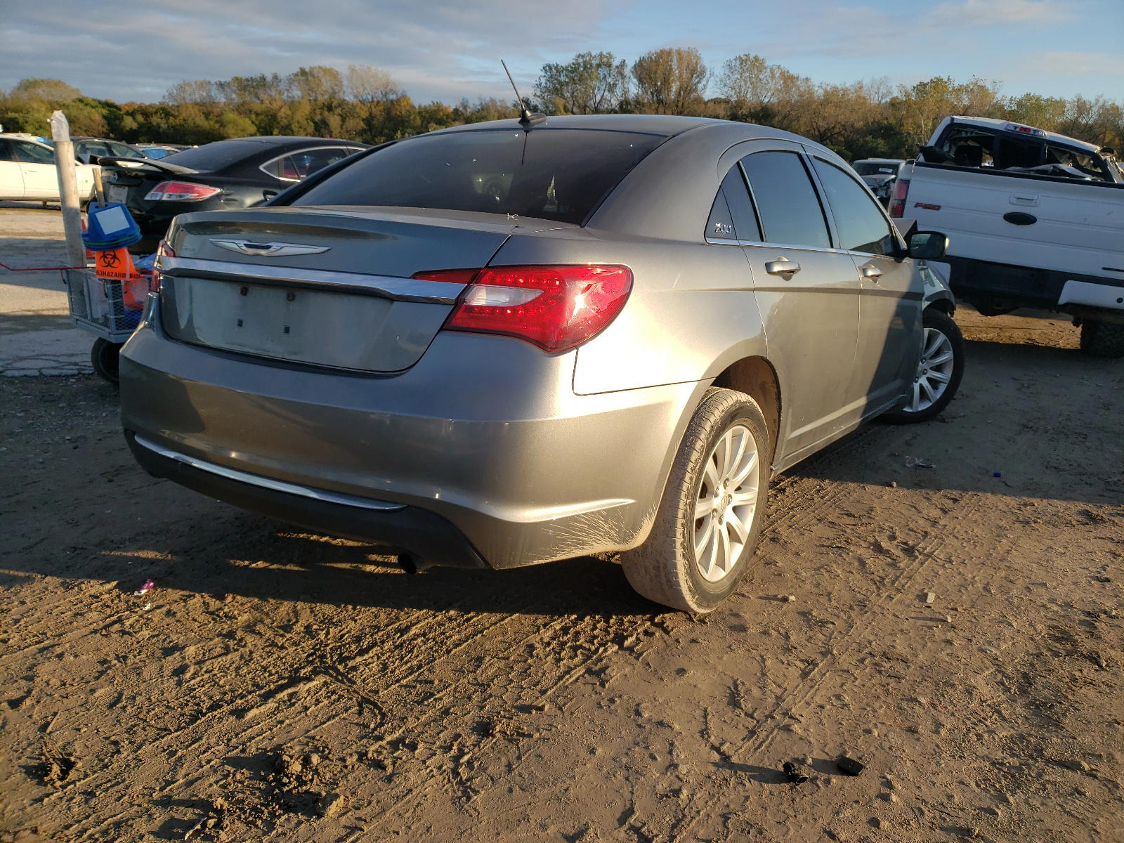 Photo 4 from auction – 2012 CHRYSLER 200 TOURIN with VIN 1C3CCBBB4CN205542
