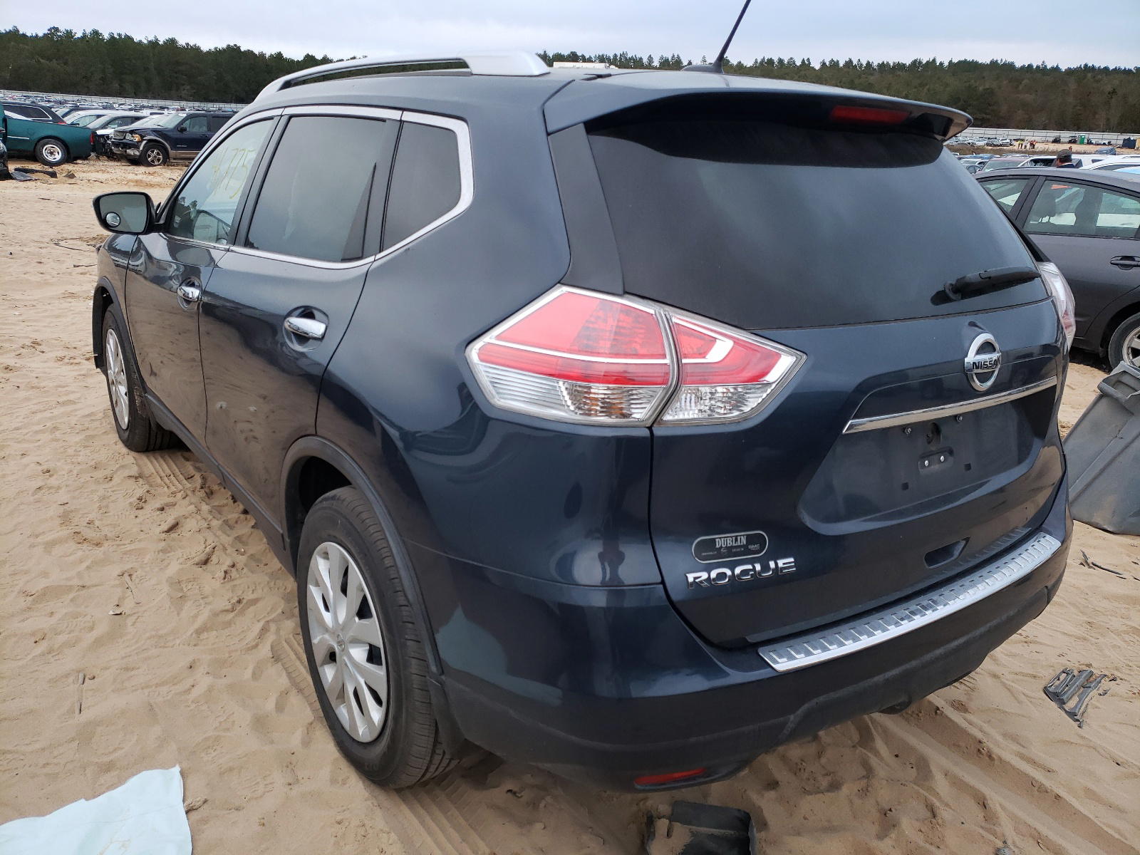 Photo 3 from auction – 2016 NISSAN ROGUE S with VIN KNMAT2MT8GP594561
