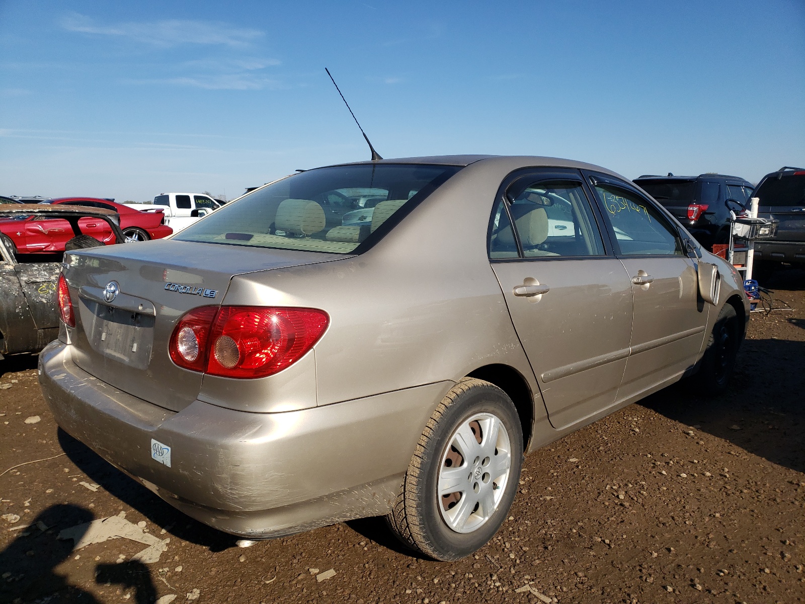 Photo 4 from auction – 2005 TOYOTA COROLLA CE with VIN 1NXBR30E85Z541353