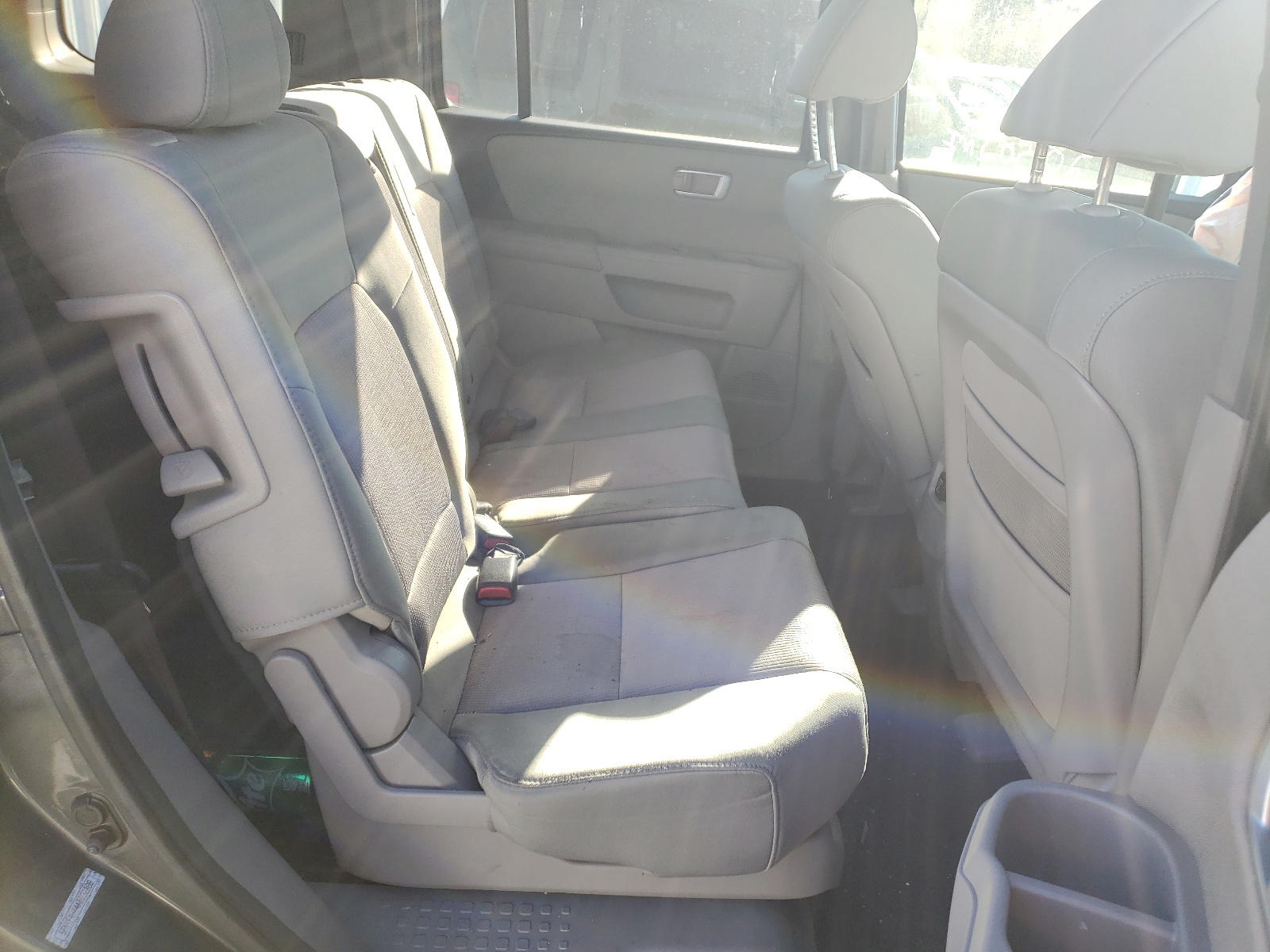 Photo 6 from auction – 2010 HONDA PILOT EX with VIN 5FNYF4H44AB032288