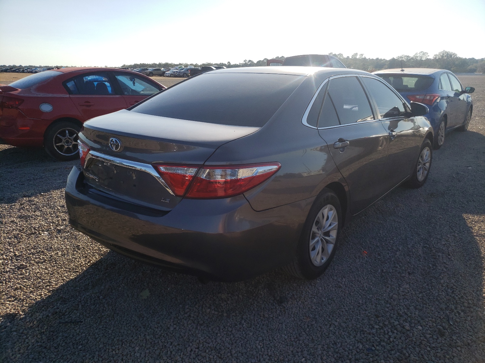 Photo 4 from auction – 2017 TOYOTA CAMRY LE with VIN 4T1BF1FK5HU658435