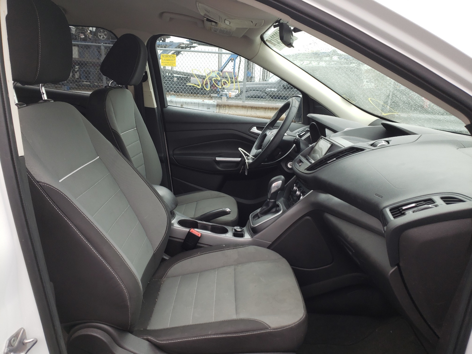Photo 5 from auction – 2013 FORD ESCAPE SE with VIN 1FMCU9GX6DUB82967