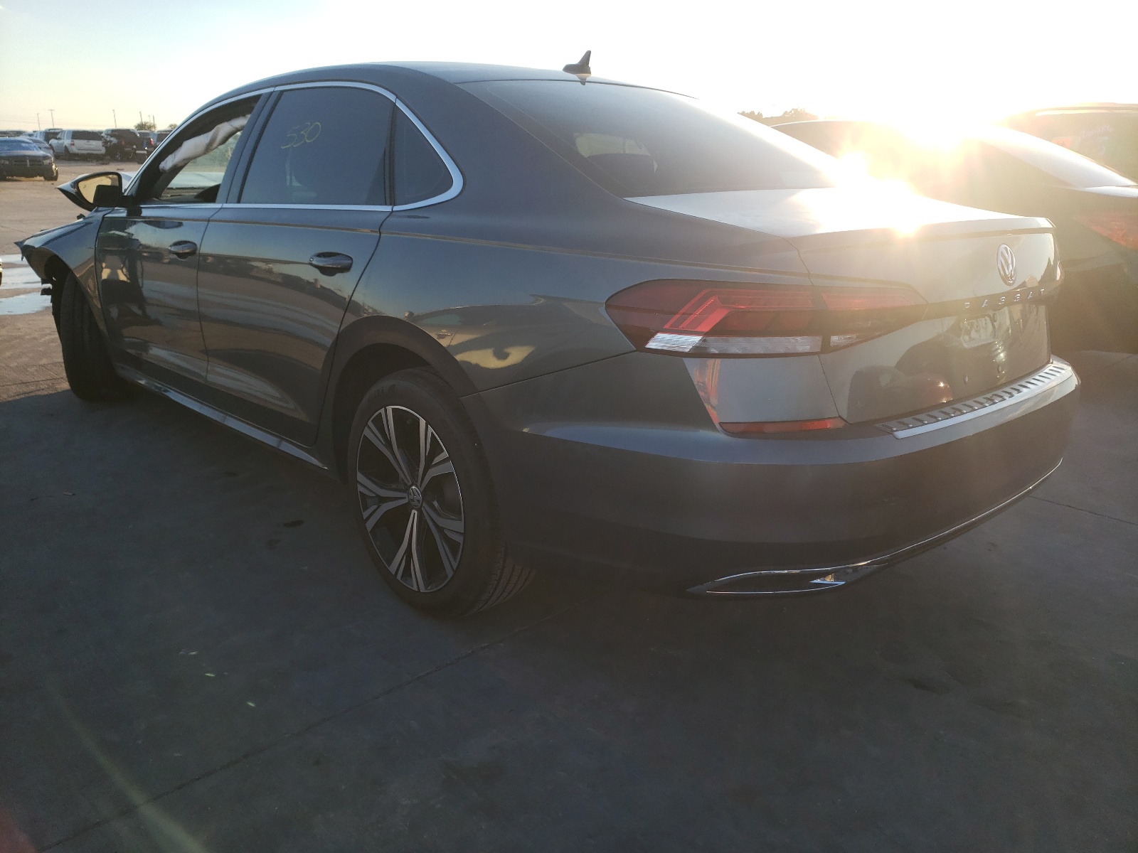 Photo 3 from auction – 2021 VOLKSWAGEN PASSAT SE with VIN 1VWSA7A31MC017656