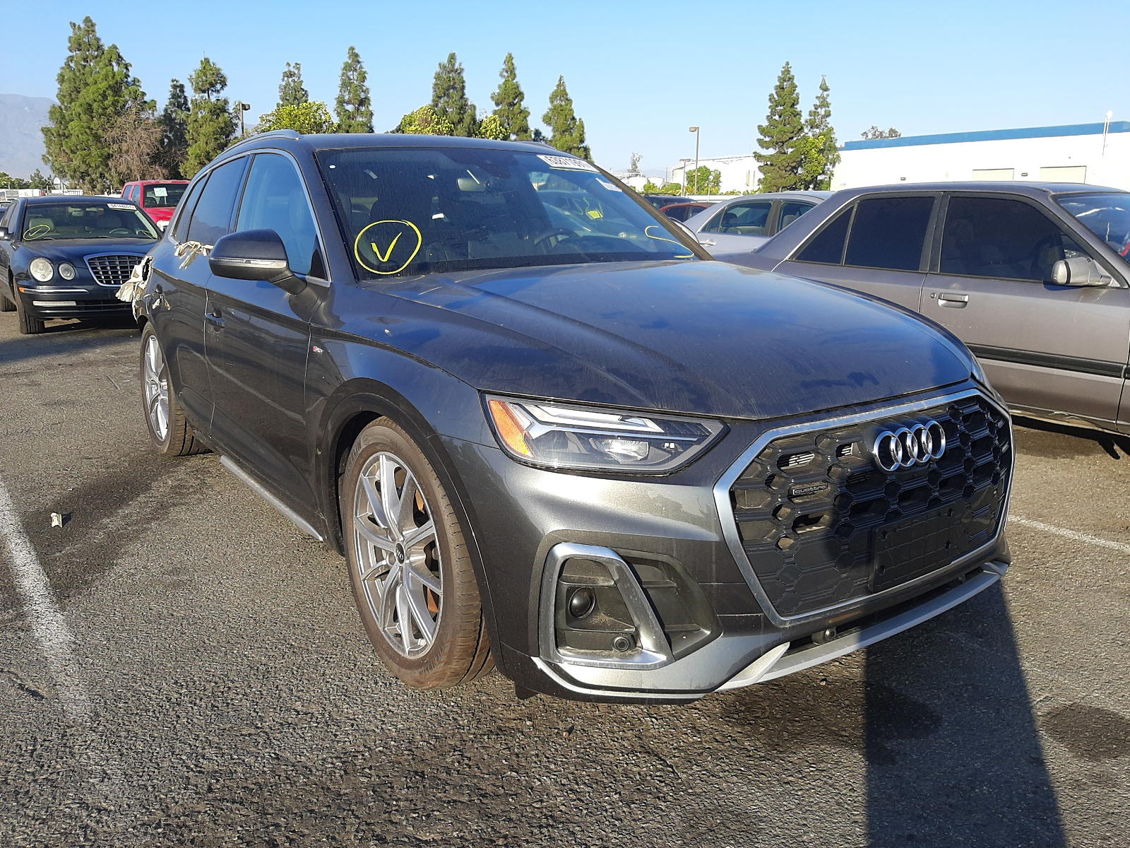 AUDI Q5 E PREMI 2021 with VIN WA1E2AFY7M2043001 - Photo from auction