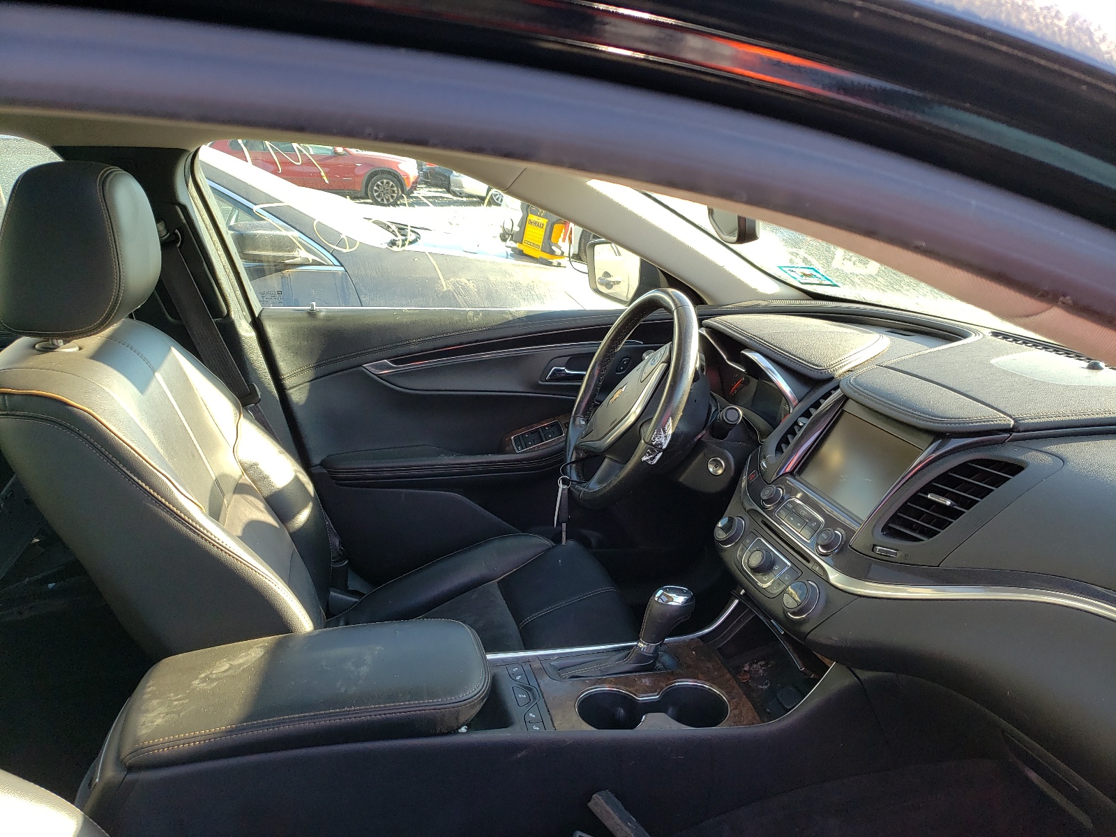 Photo 5 from auction – 2015 CHEVROLET IMPALA LT with VIN 2G1125S34F9293105