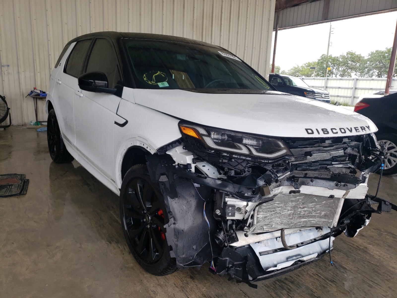 Photo 1 from auction – 2020 LAND ROVER DISCOVERY with VIN SALCL2FX0LH880622